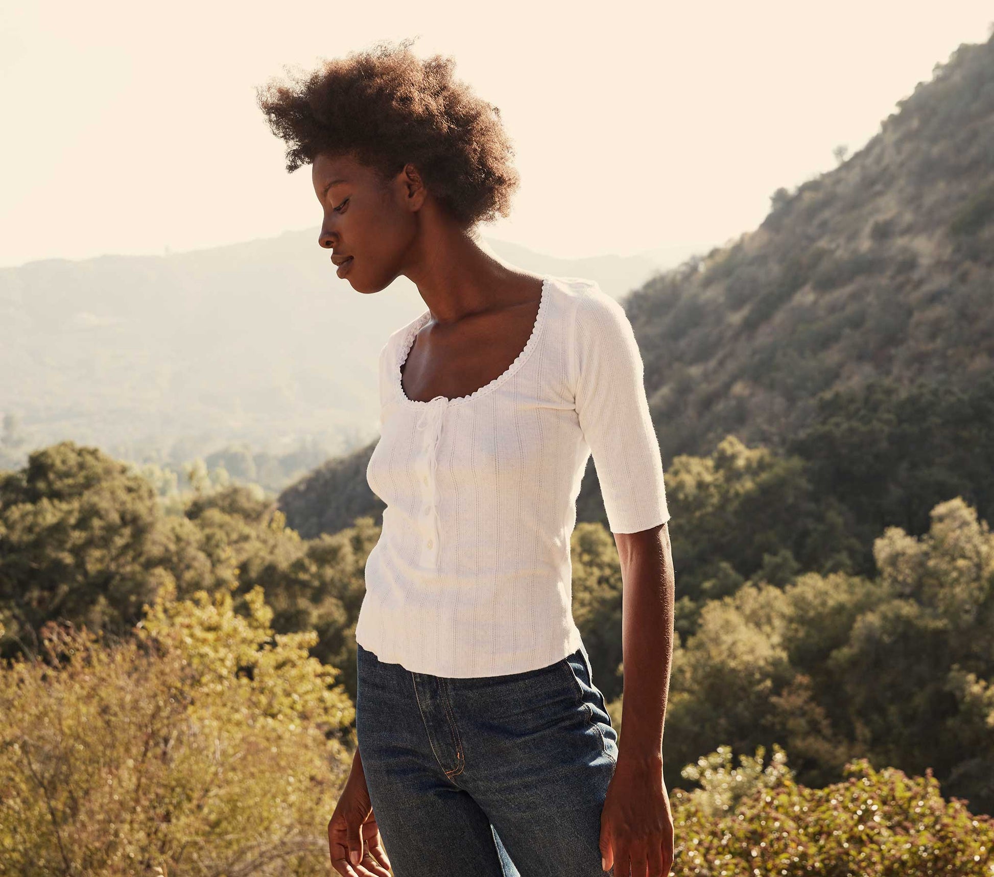 HMD -- BEA TEE -- SALT view 5
