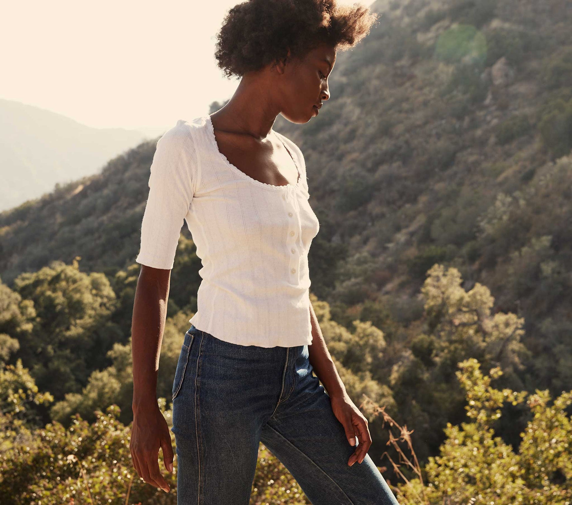 HMD -- BEA TEE -- SALT view 8
