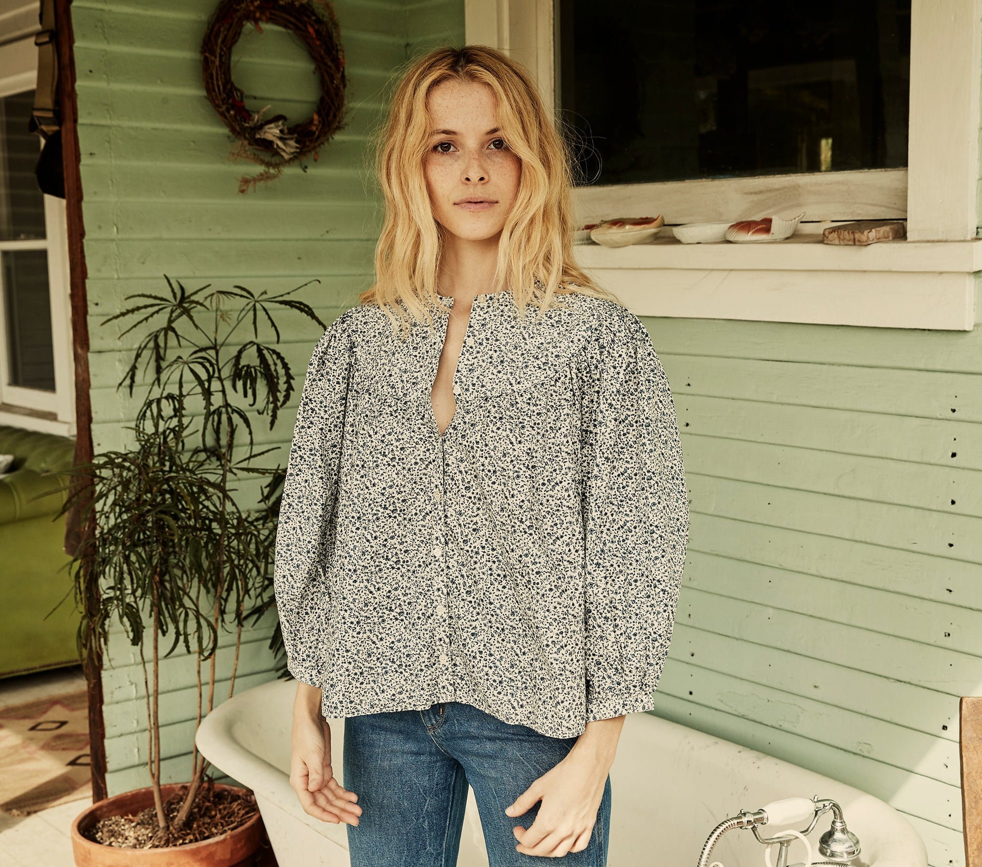 HMD -- BERKLEY TOP -- NAVY CHAMPIGNON FLORAL view 2
