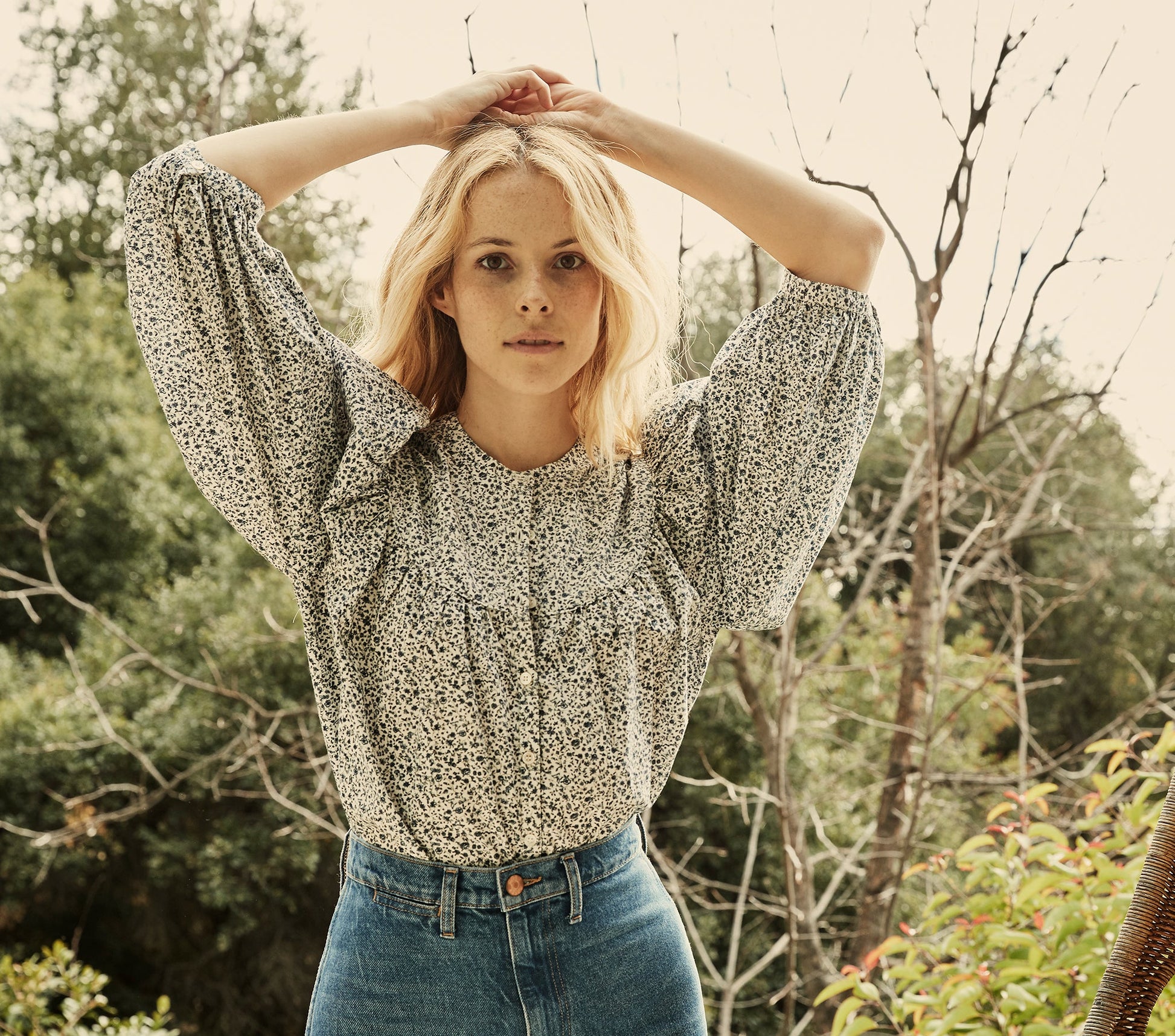 HMD -- BERKLEY TOP -- NAVY CHAMPIGNON FLORAL view 8
