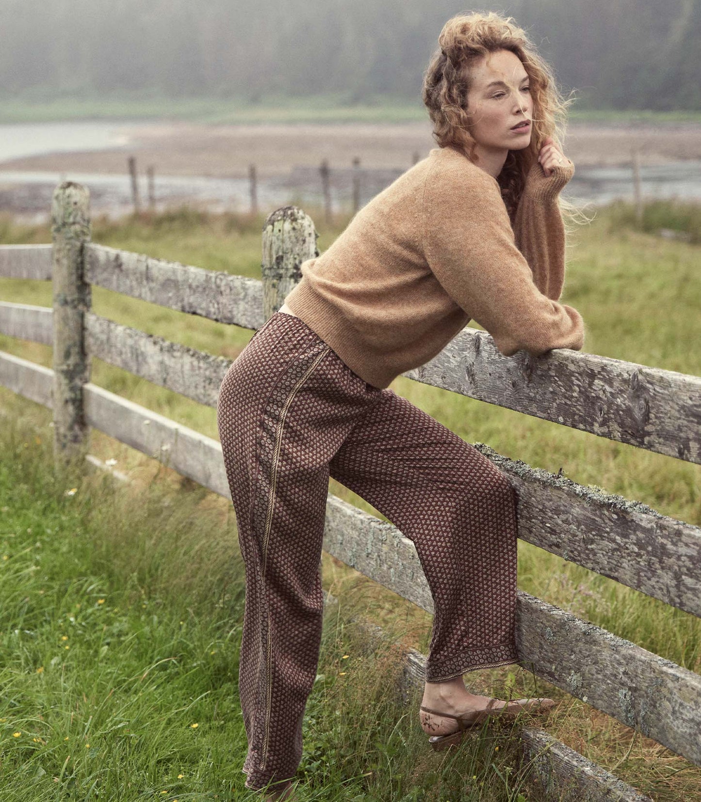 HMD -- CACILDA PANT -- TERRE MARCHE FOULARD