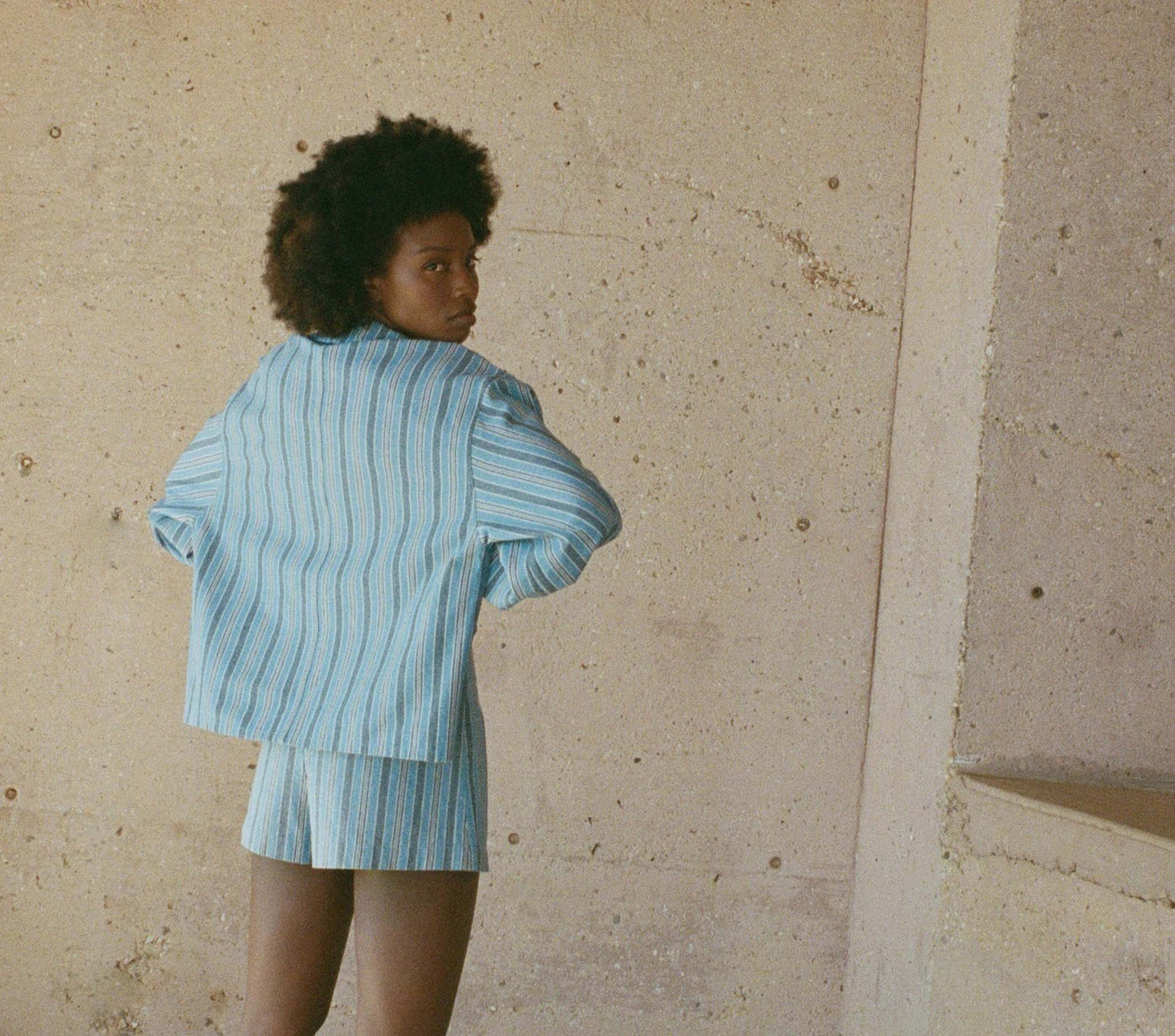 HMD -- CARMEL JACKET -- INDIGO STRIPE