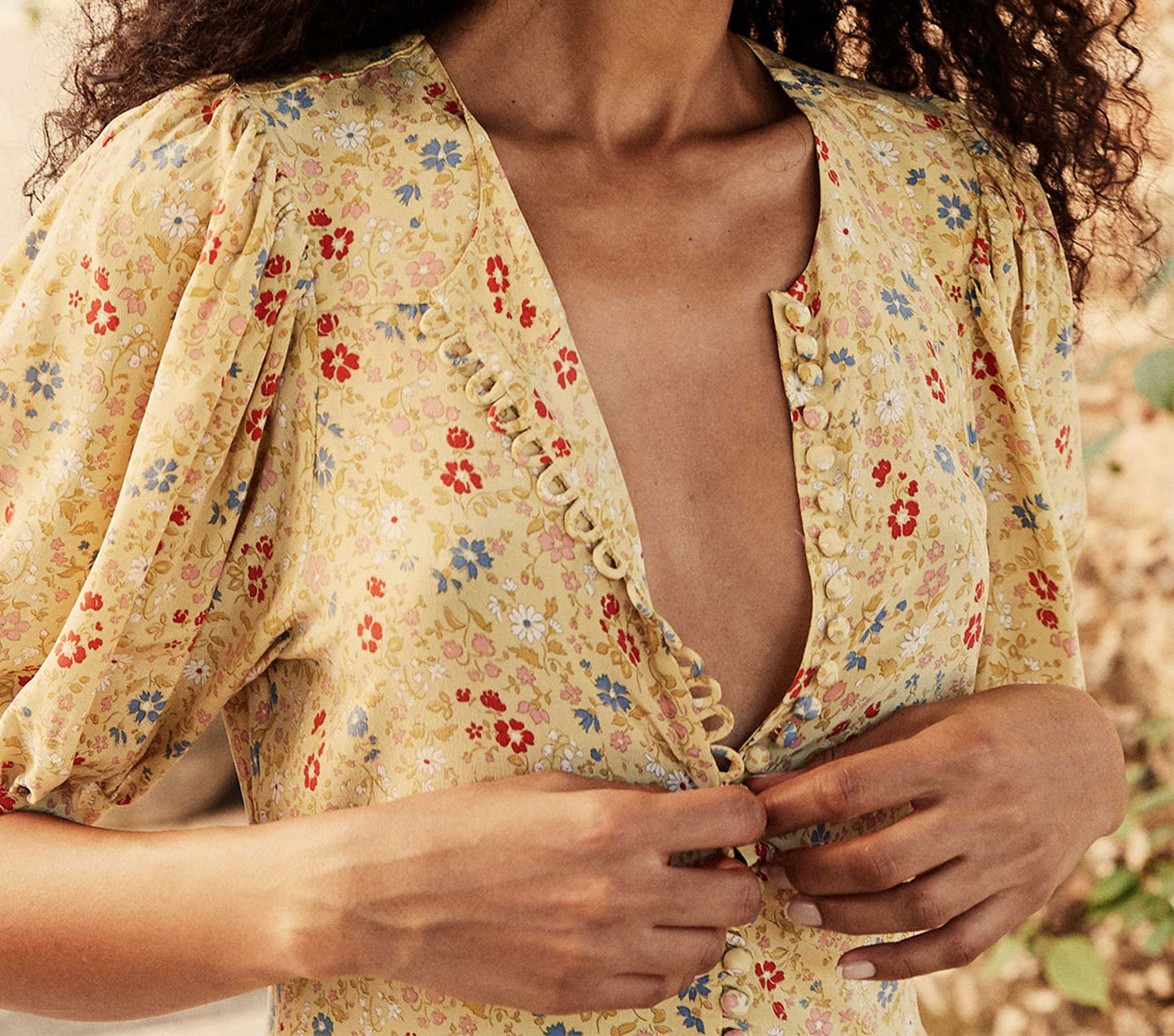 HMD -- CERES DRESS -- LILY OF THE VALLEY FLORAL