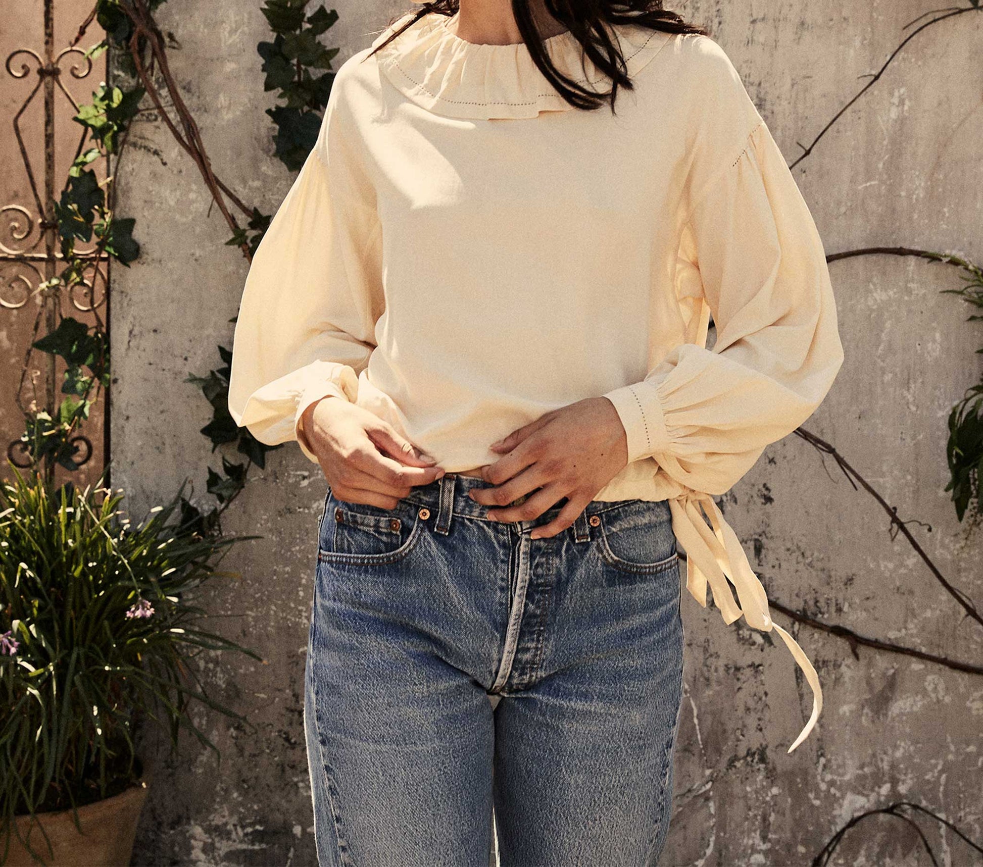 HMD -- CHRYSANTHE TOP -- IVORY view 1
