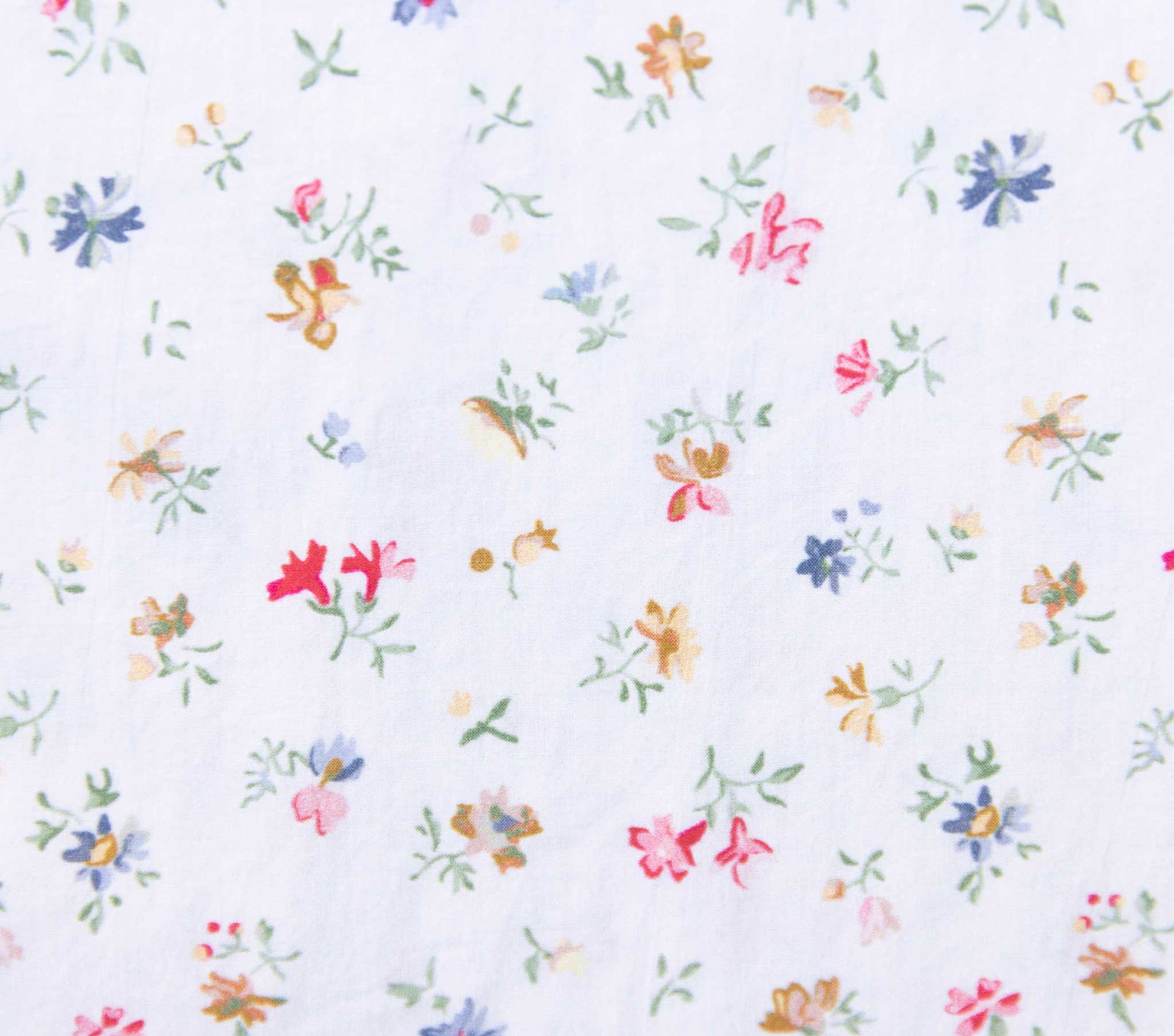 HMD -- TOPAZ TOP -- COTTAGE BREEZE FLORAL view 7
