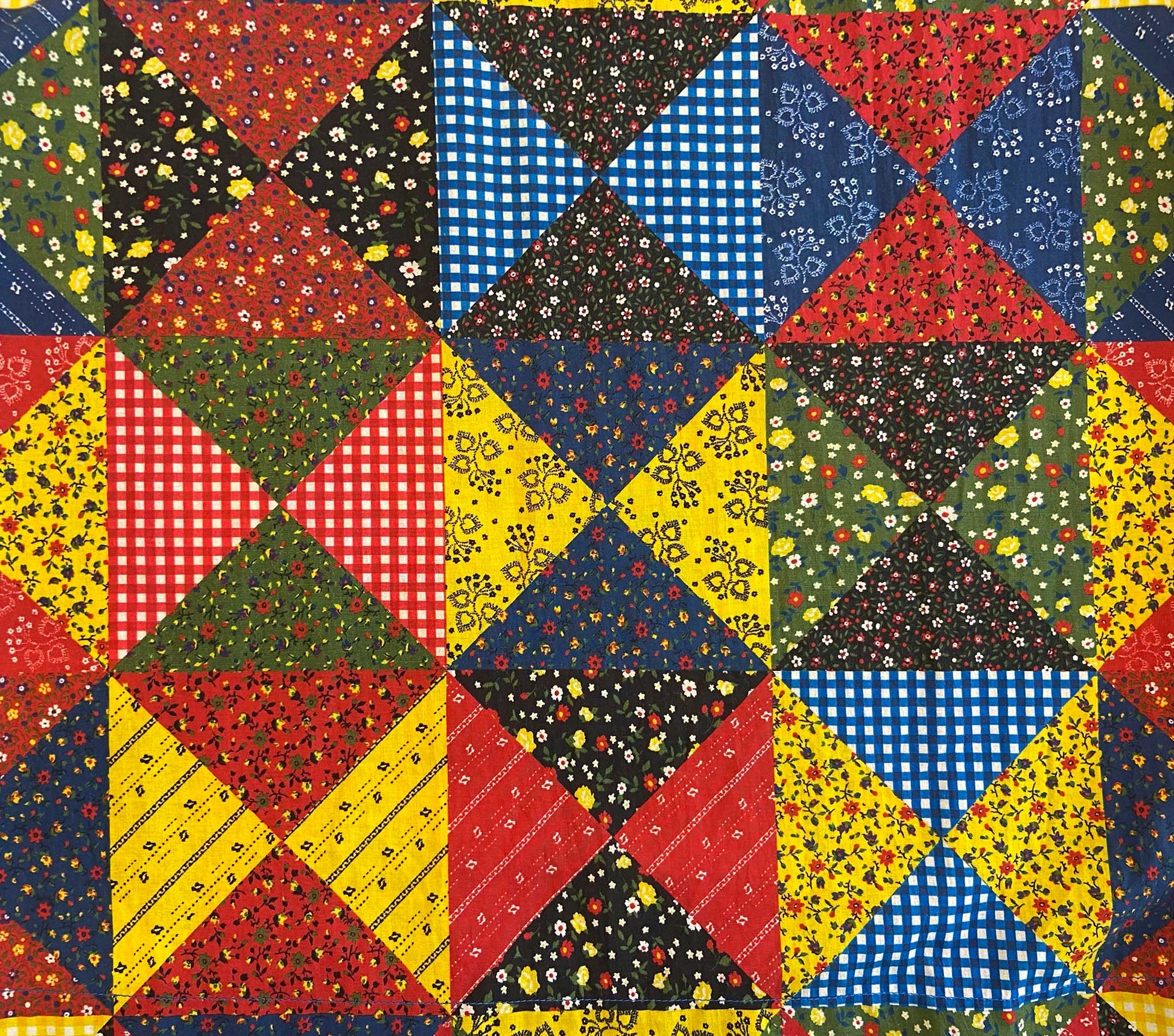 HMD -- NICOLETTE DRESS -- COUNTRYSIDE PATCHWORK PRINT view 4
