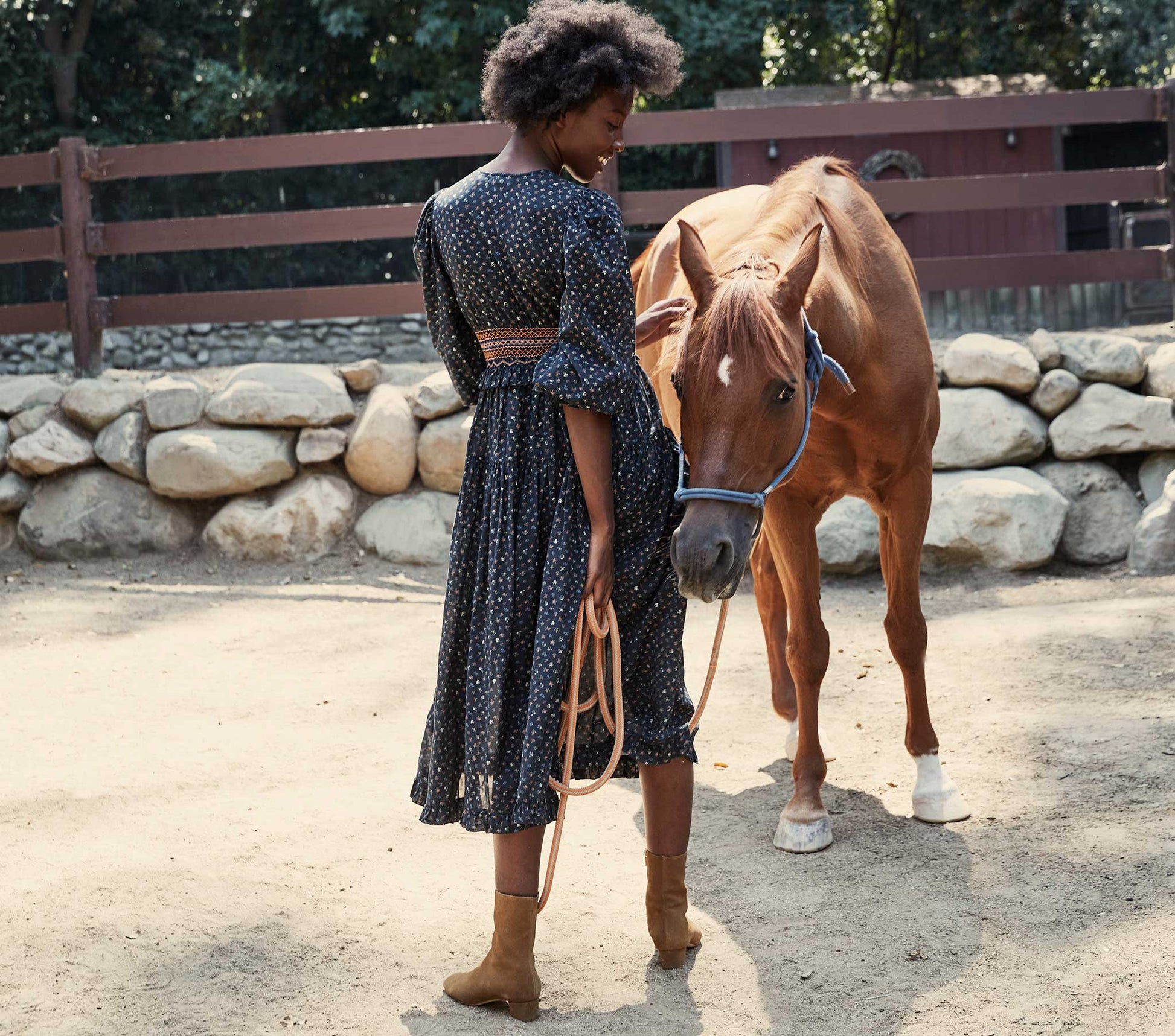 HMD -- CATANIA DRESS -- BLACK PARC MONCEAU view 4
