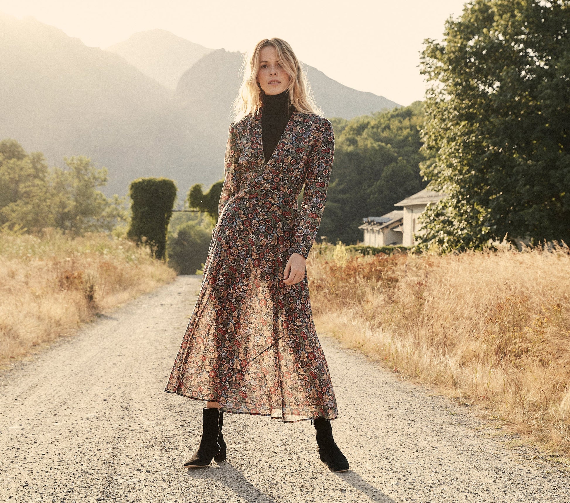 HMD -- CHARLESTON DRESS -- WILDBERRY THICKET view 5