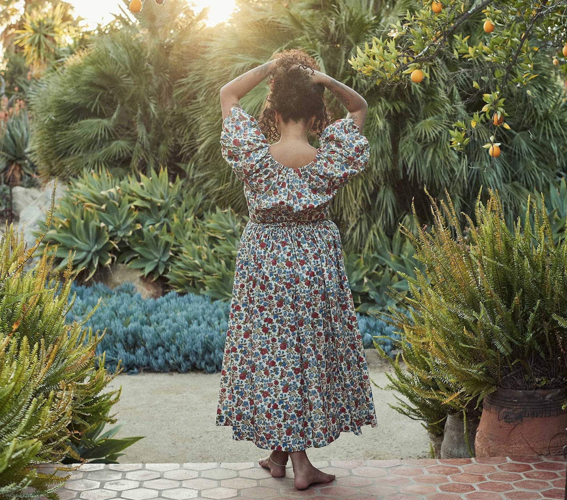HMD -- DEIA DRESS -- LYDDEN GARDEN view 11

