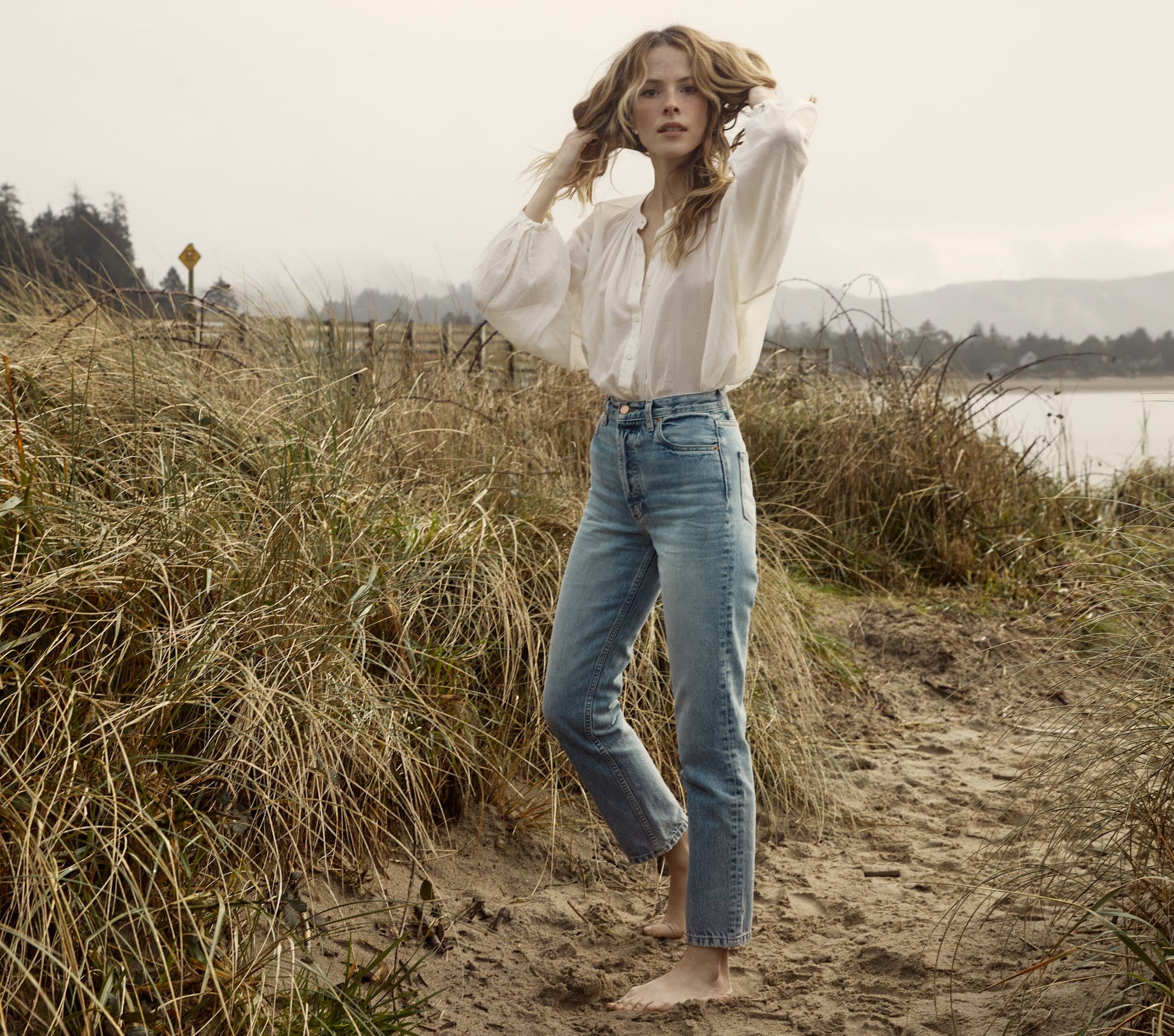 HMD -- THE JANE BLOUSE -- SALT view 4
