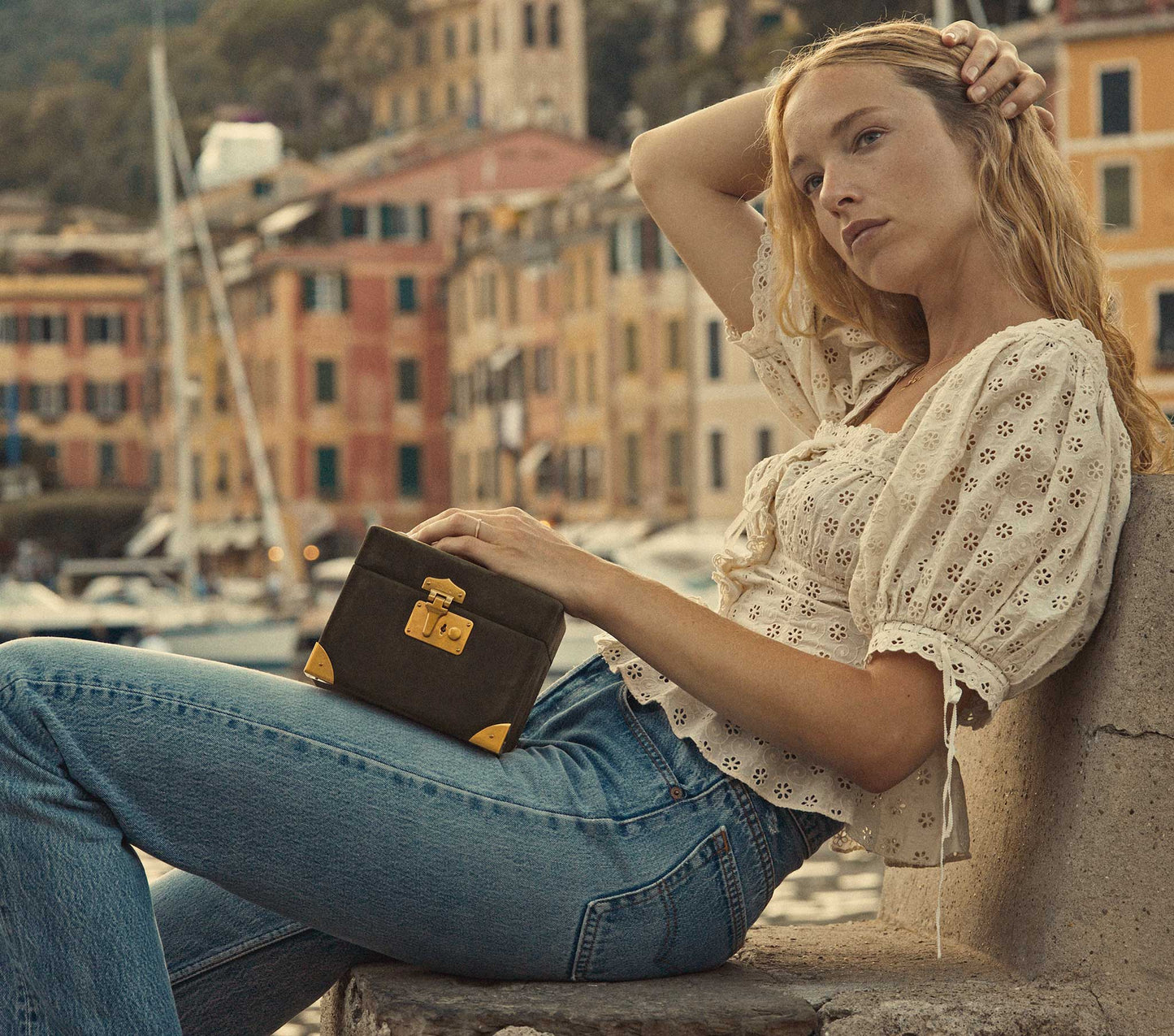 HMD -- DOCIA TOP -- NUTMILK