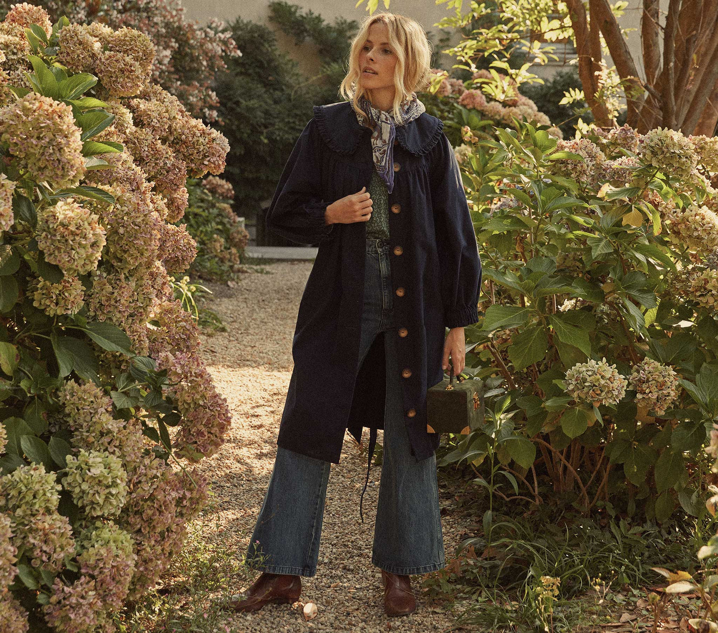 HMD -- GROVE JACKET -- NAVY