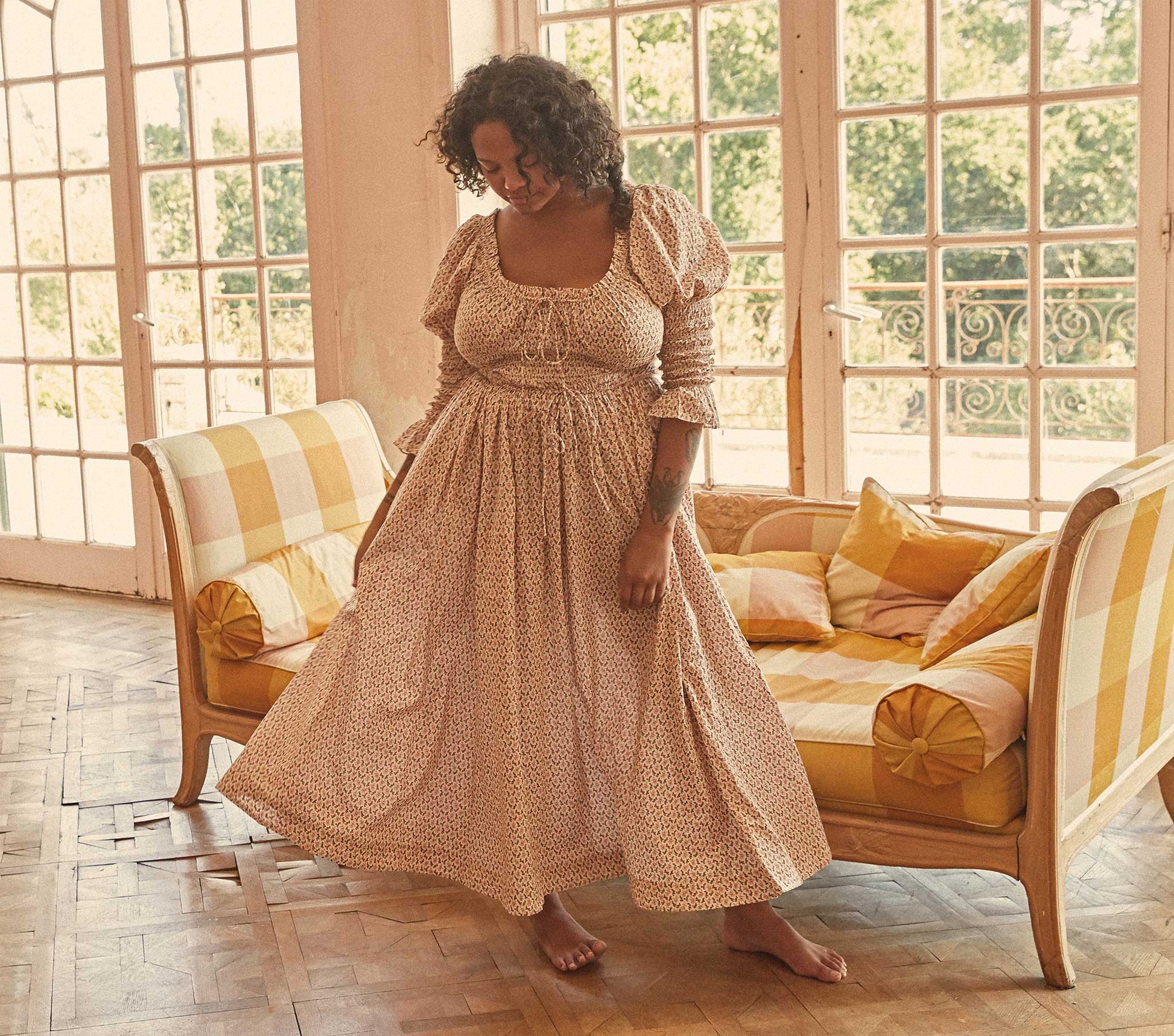 HMD -- KAIRA DRESS -- CREAM WINTER DITSY view 8
