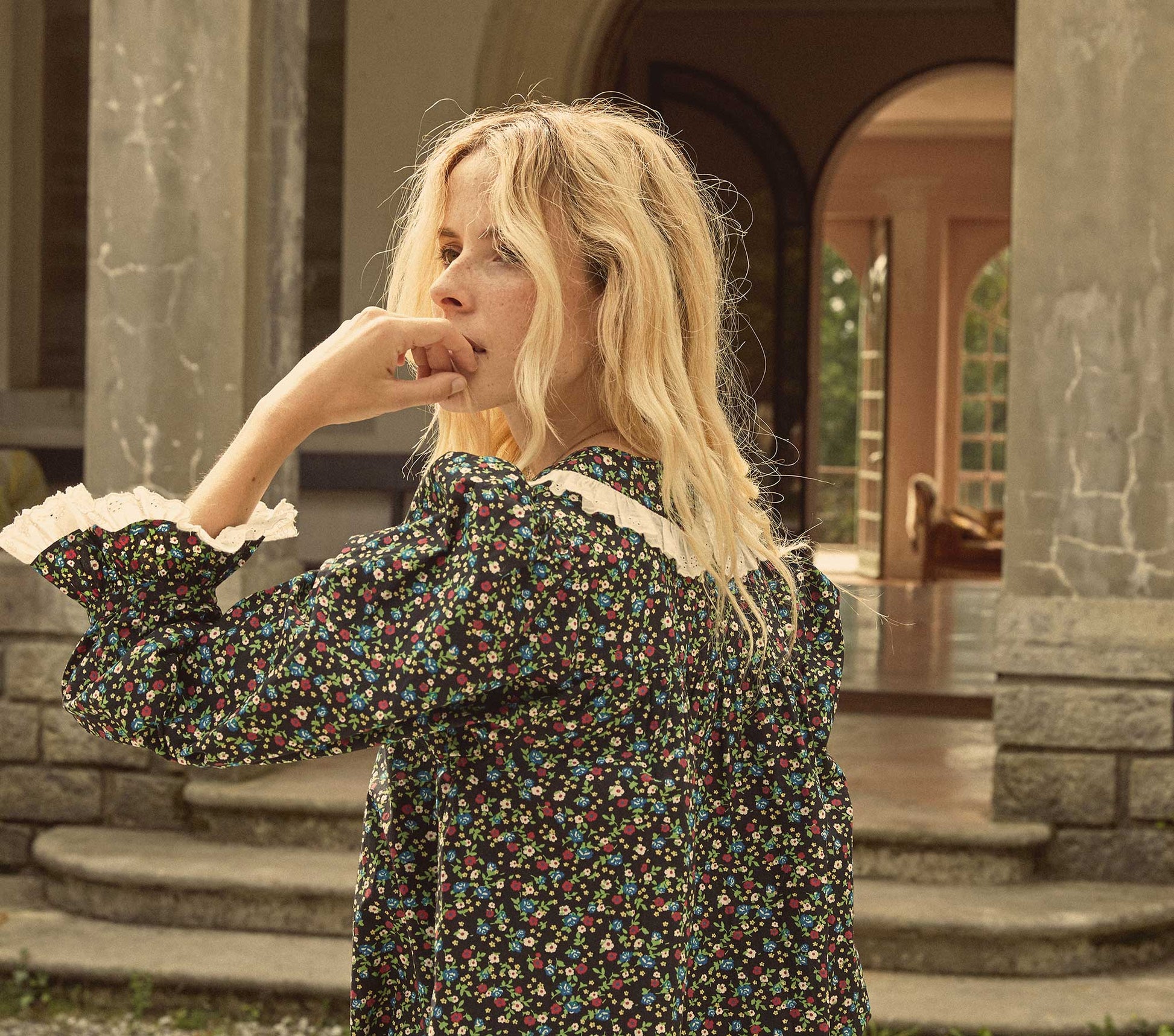 HMD -- LISETTE DRESS -- MONTPELLIER FLORAL view 6
