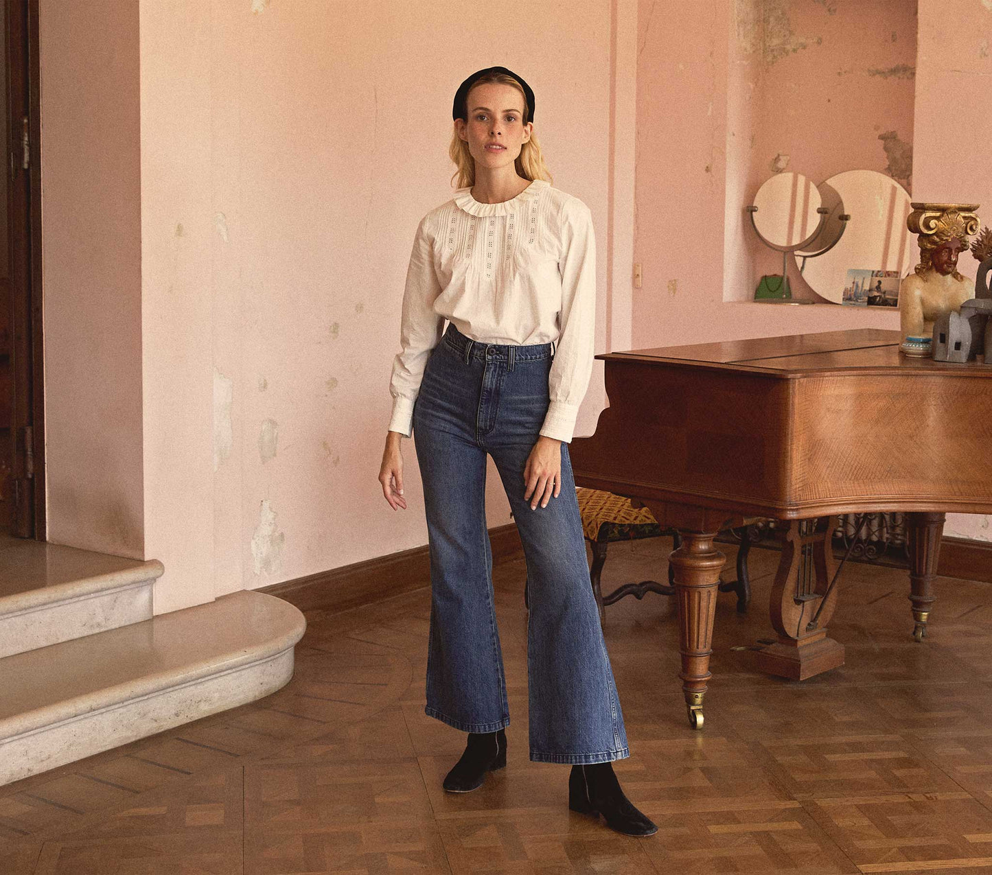 HMD -- PLUM TOP -- POWDER