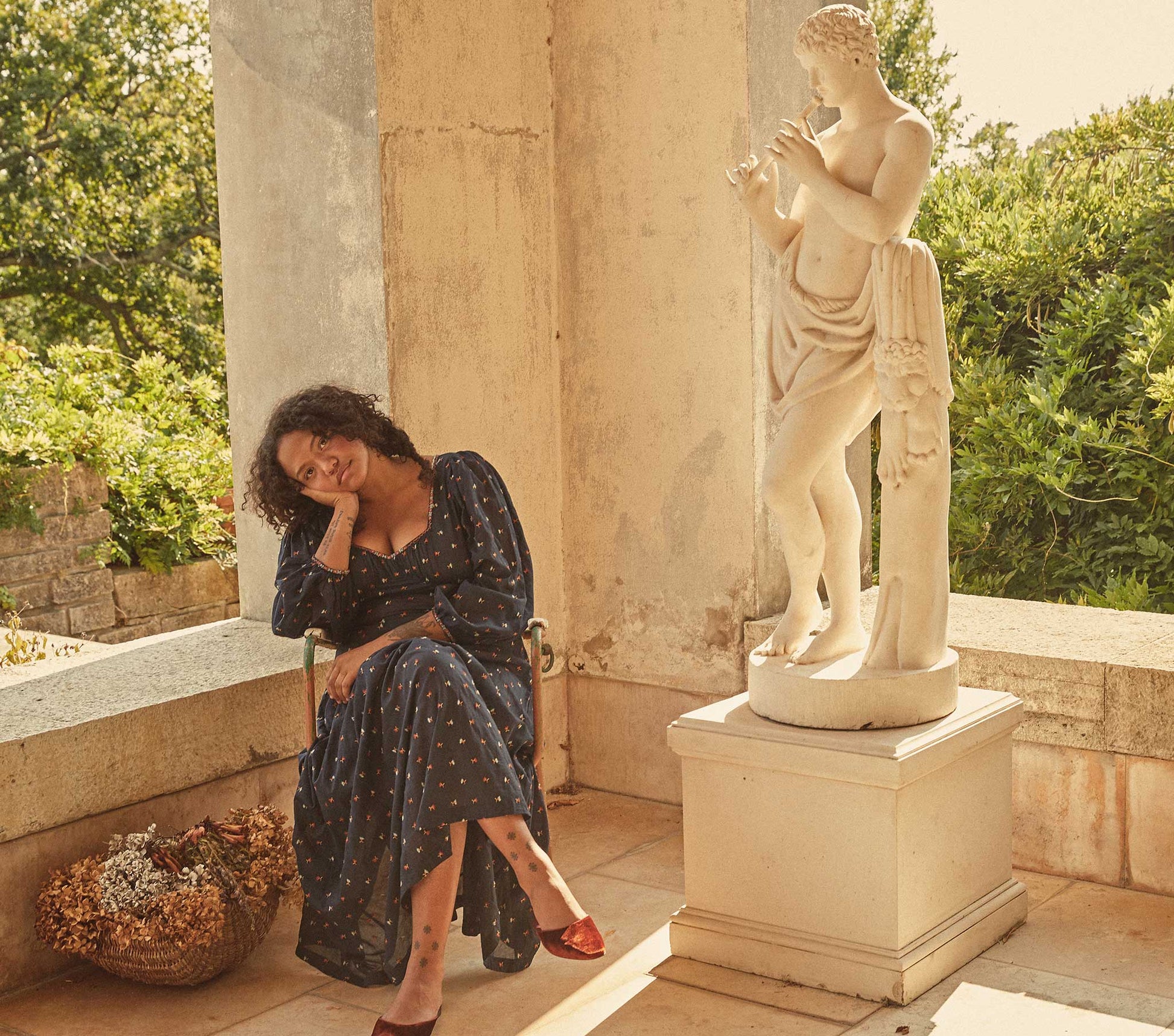 HMD -- CAROLINA DRESS -- NAVY CARNATION EMBROIDERY view 2
