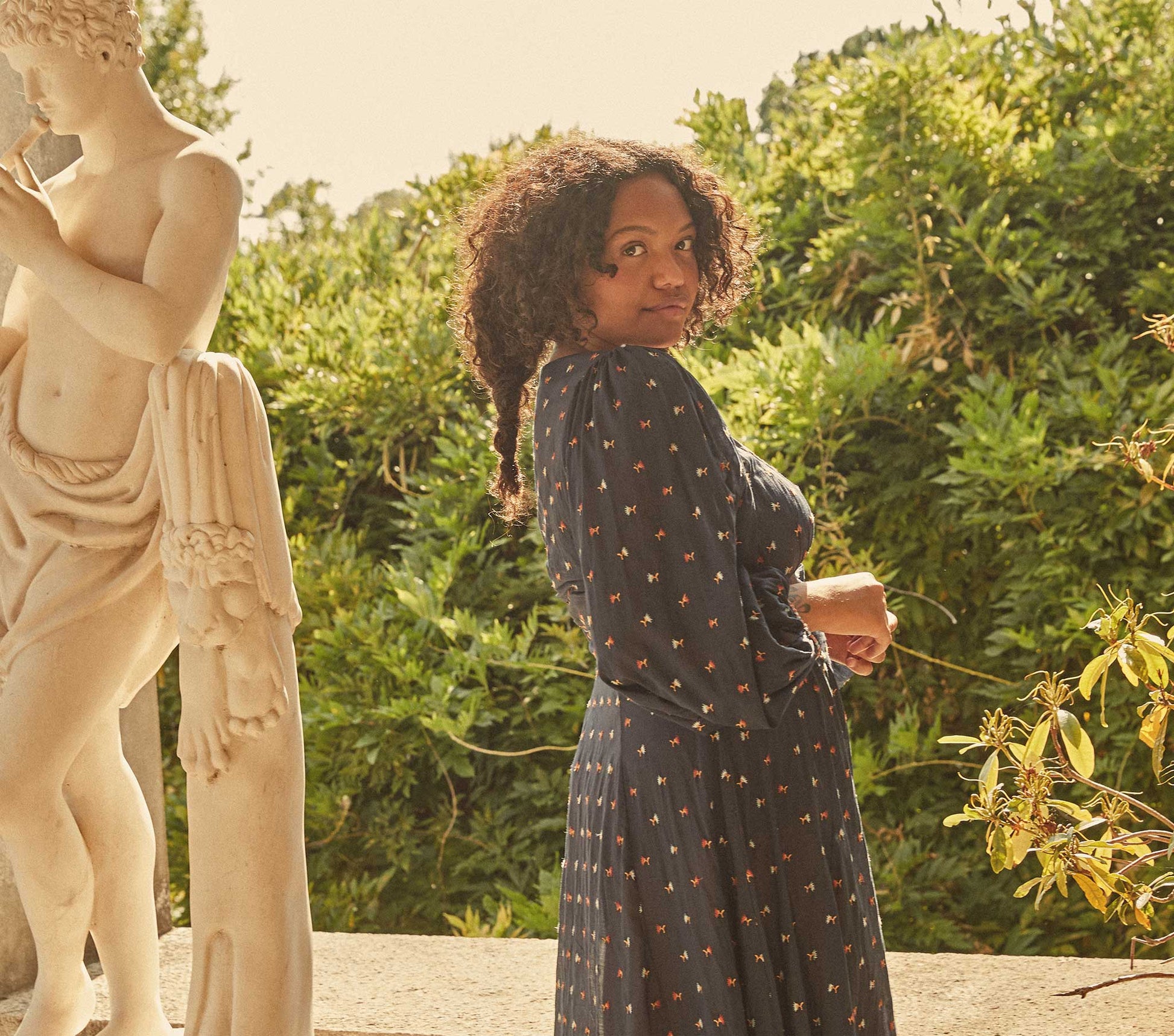 HMD -- CAROLINA DRESS -- NAVY CARNATION EMBROIDERY view 4
