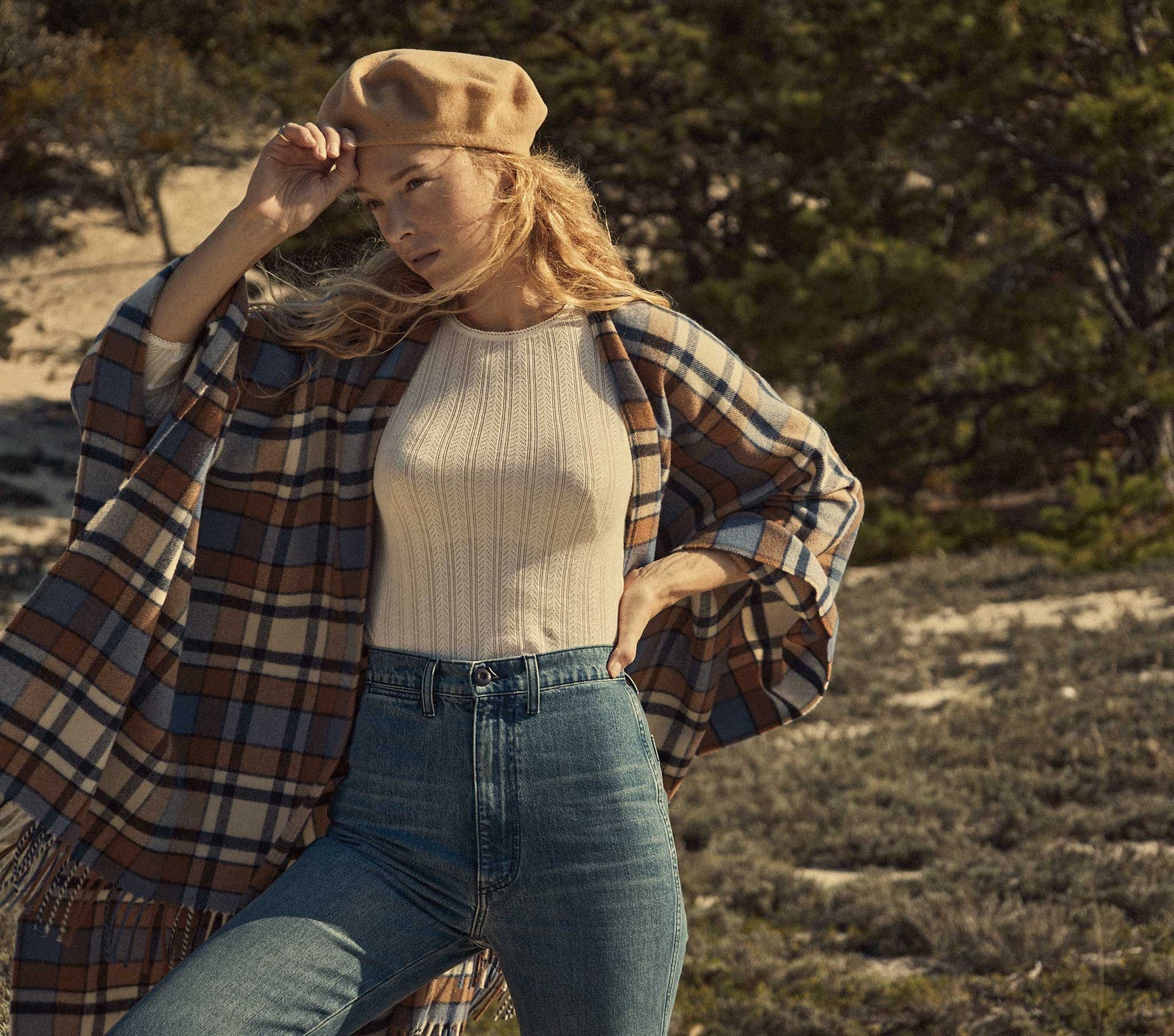 HMD -- EMBER WRAP -- SAINT MORITZ PLAID view 7