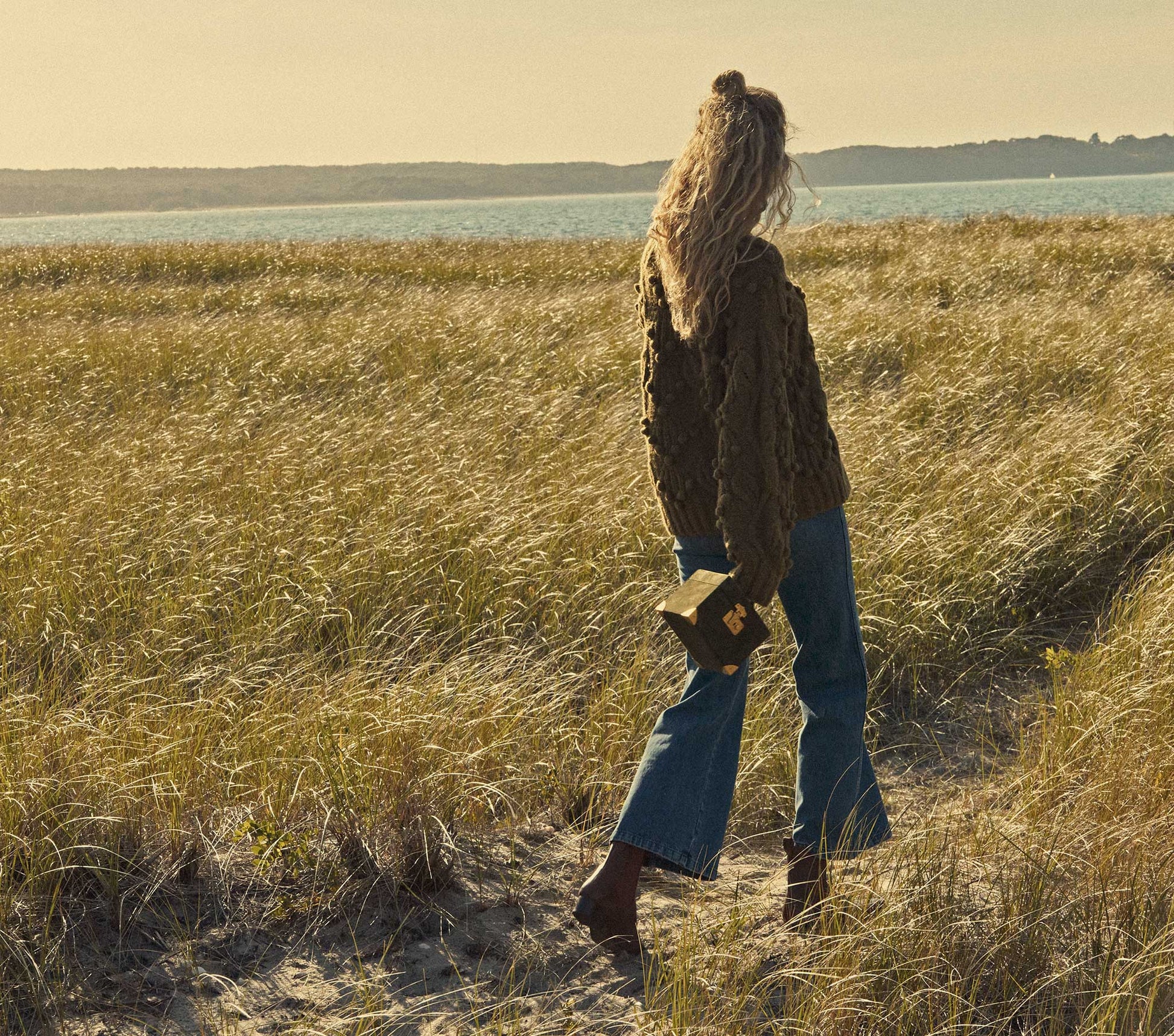 HMD -- SKYE CARDIGAN SWEATER -- OLIVE view 5
