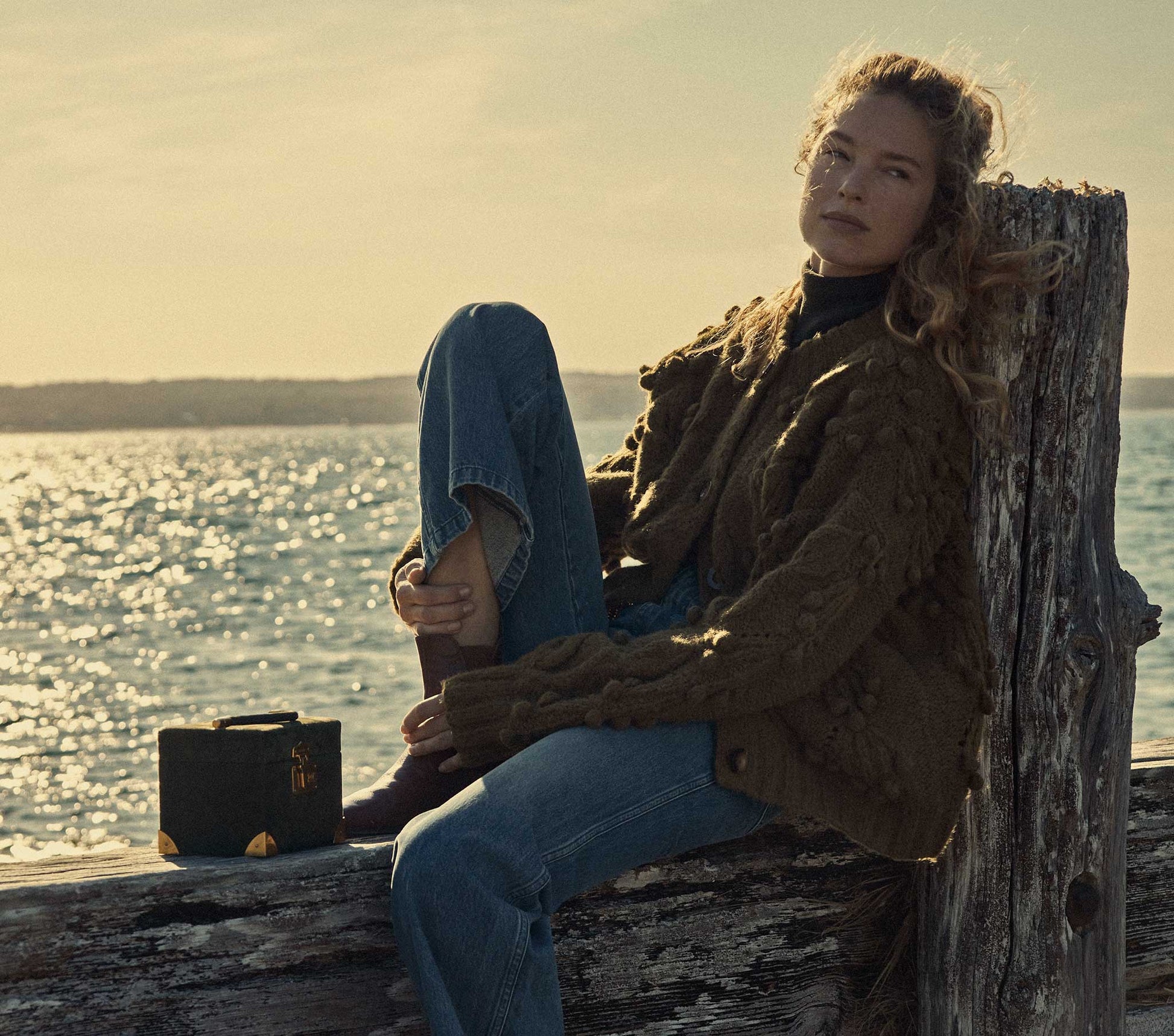 HMD -- SKYE CARDIGAN SWEATER -- OLIVE view 8
