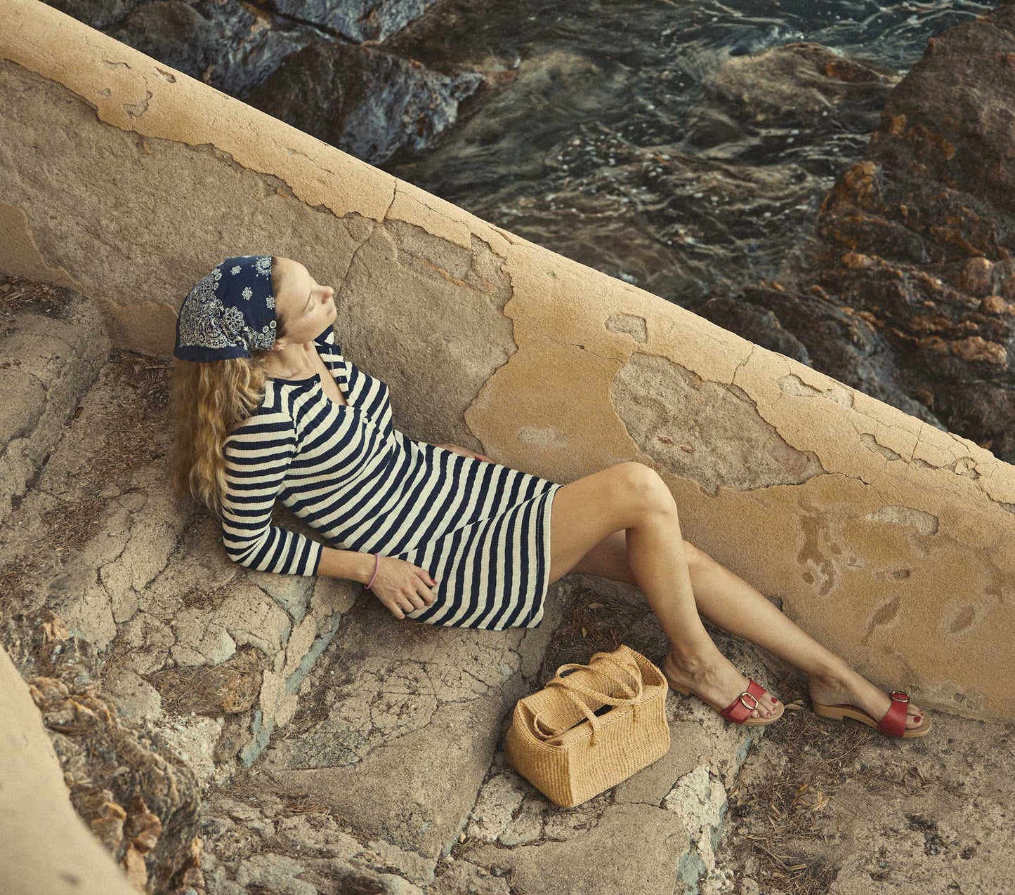 HMD -- COMO DRESS -- NAVY STRIPE