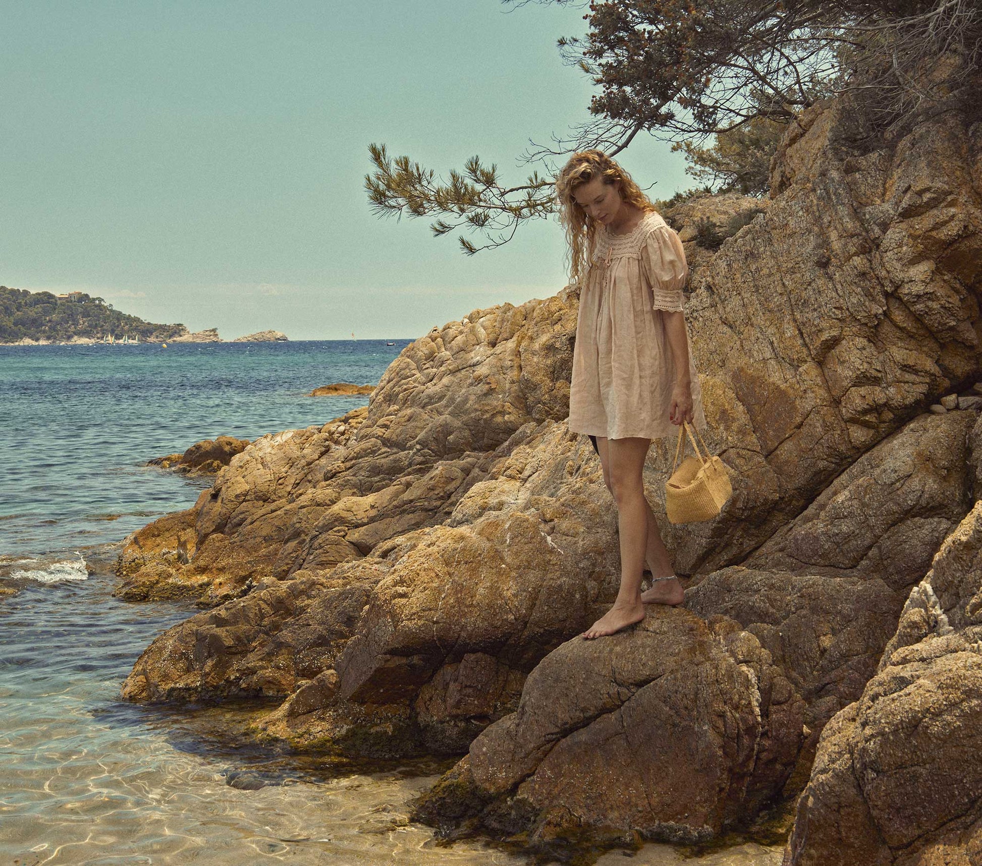 HMD -- NAVAN DRESS -- SUNDRIED ROSE view 5
