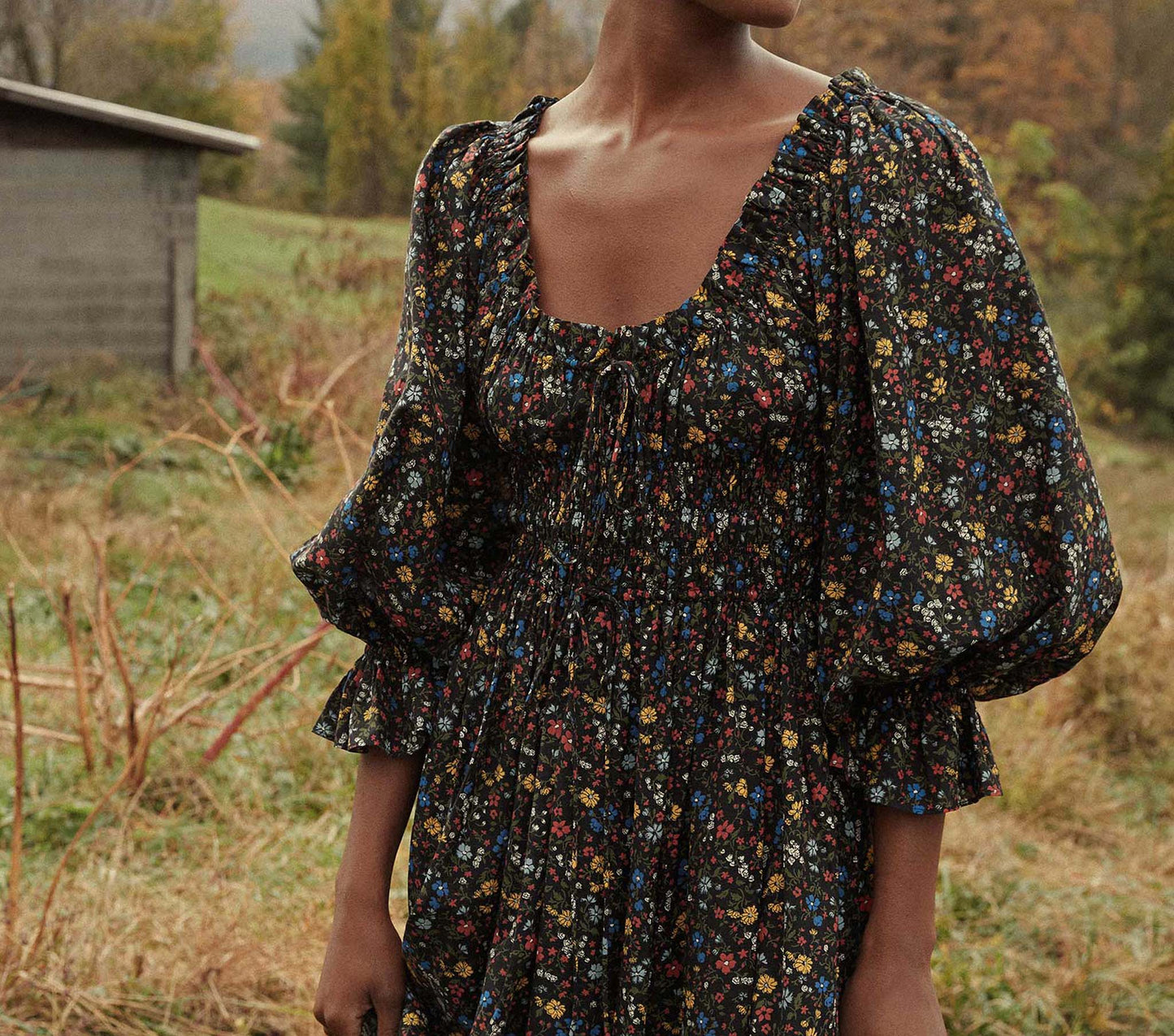 HMD -- ISOLDE DRESS -- DUSK LILY OF THE VALLEY