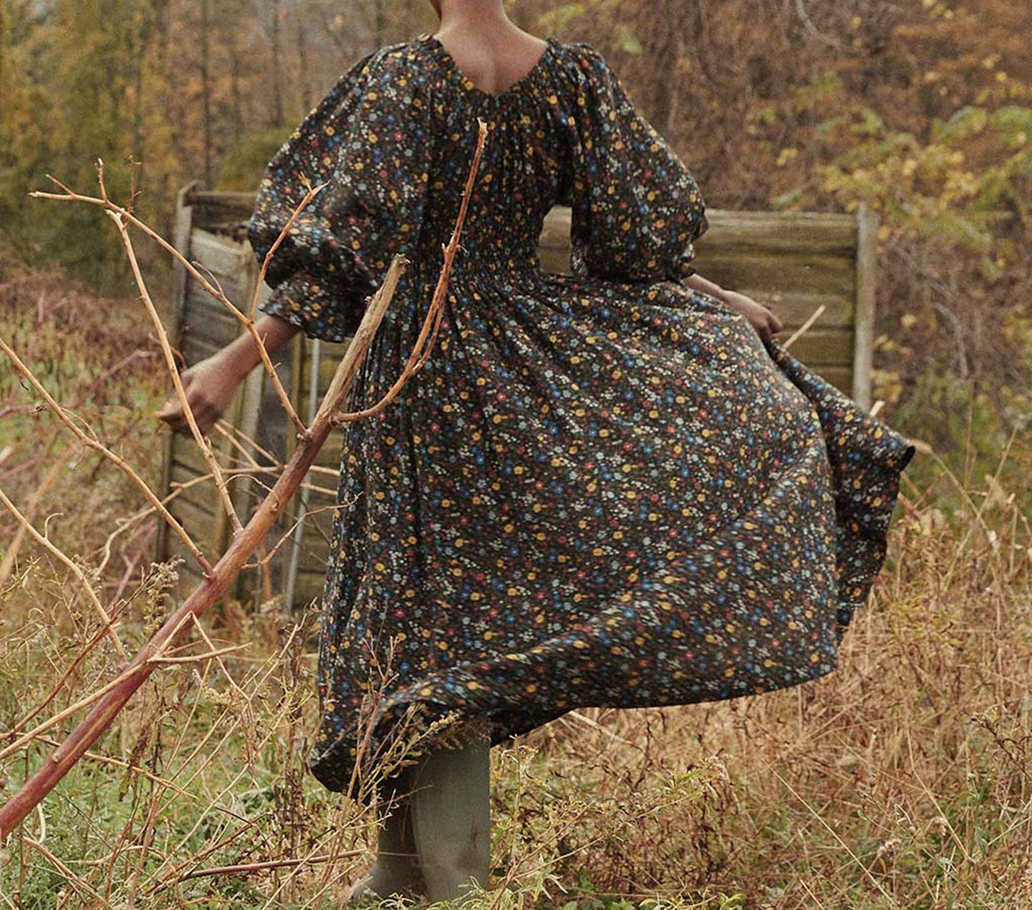 HMD -- ISOLDE DRESS -- DUSK LILY OF THE VALLEY