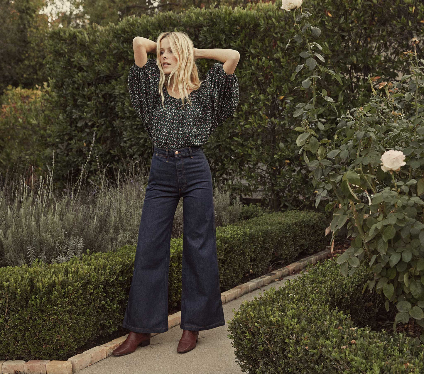 HMD -- JEANNE TOP -- MIRBEAU'S GARDEN