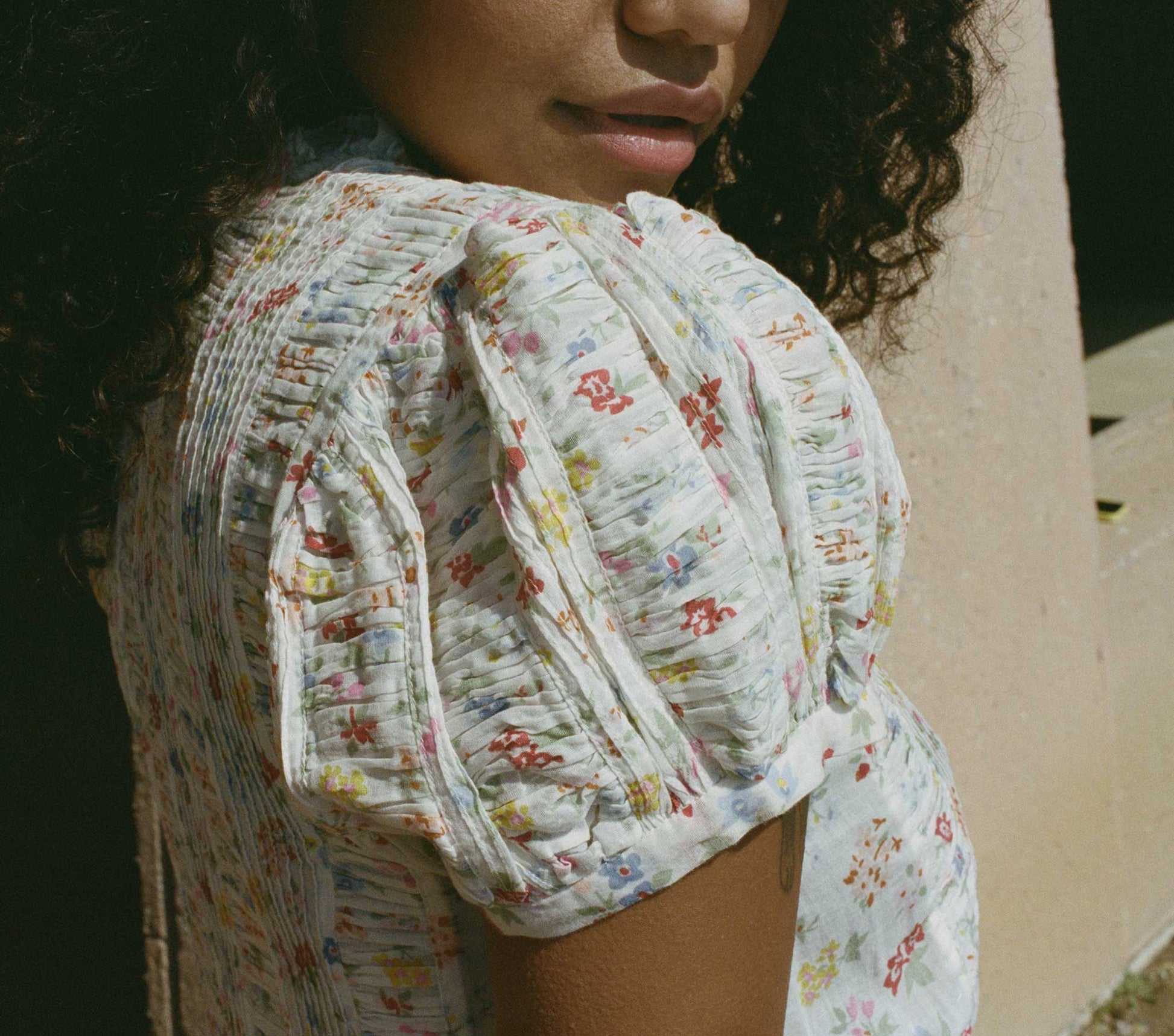 HMD -- HADARA TOP -- SPRING BOUQUET FLORAL view 7

