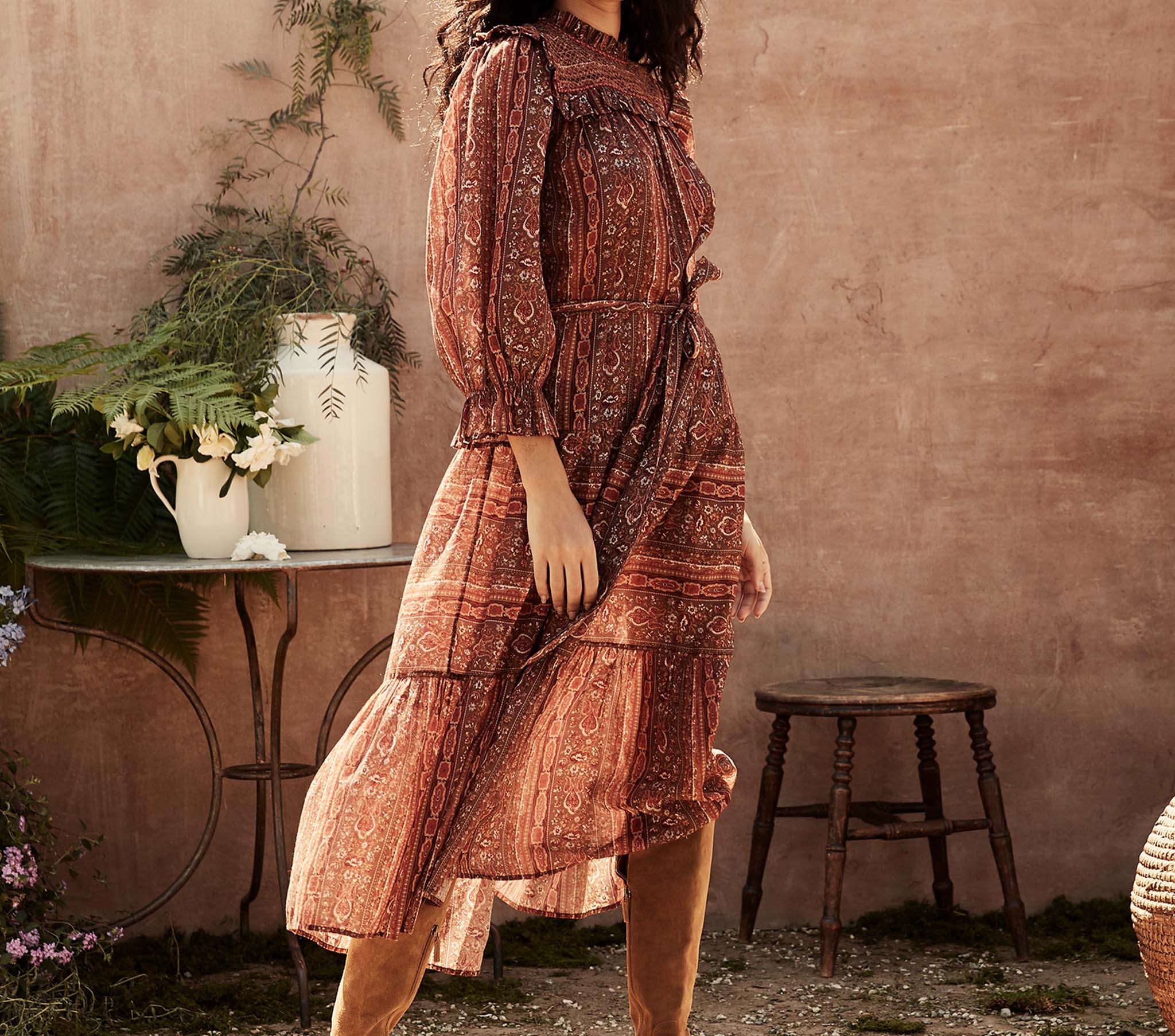 HMD -- MOUNTAIN DRESS -- EARTH MANDEVILLA VINE FLORAL PRINT