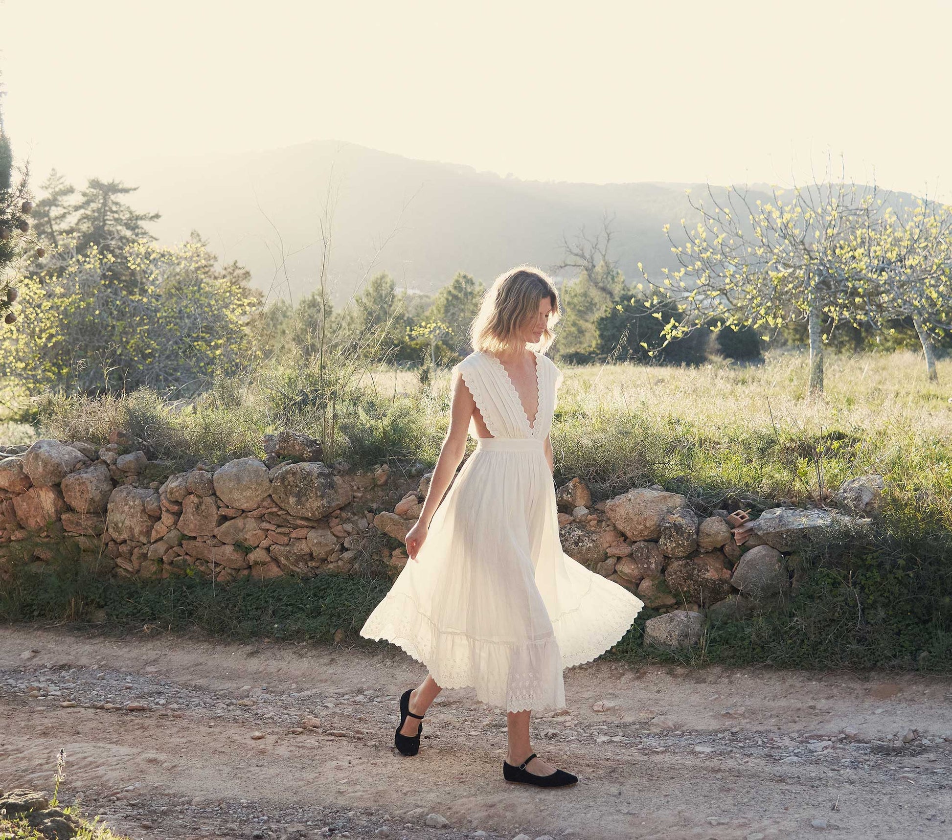 HMD -- MERIDA DRESS -- SEA SALT view 2
