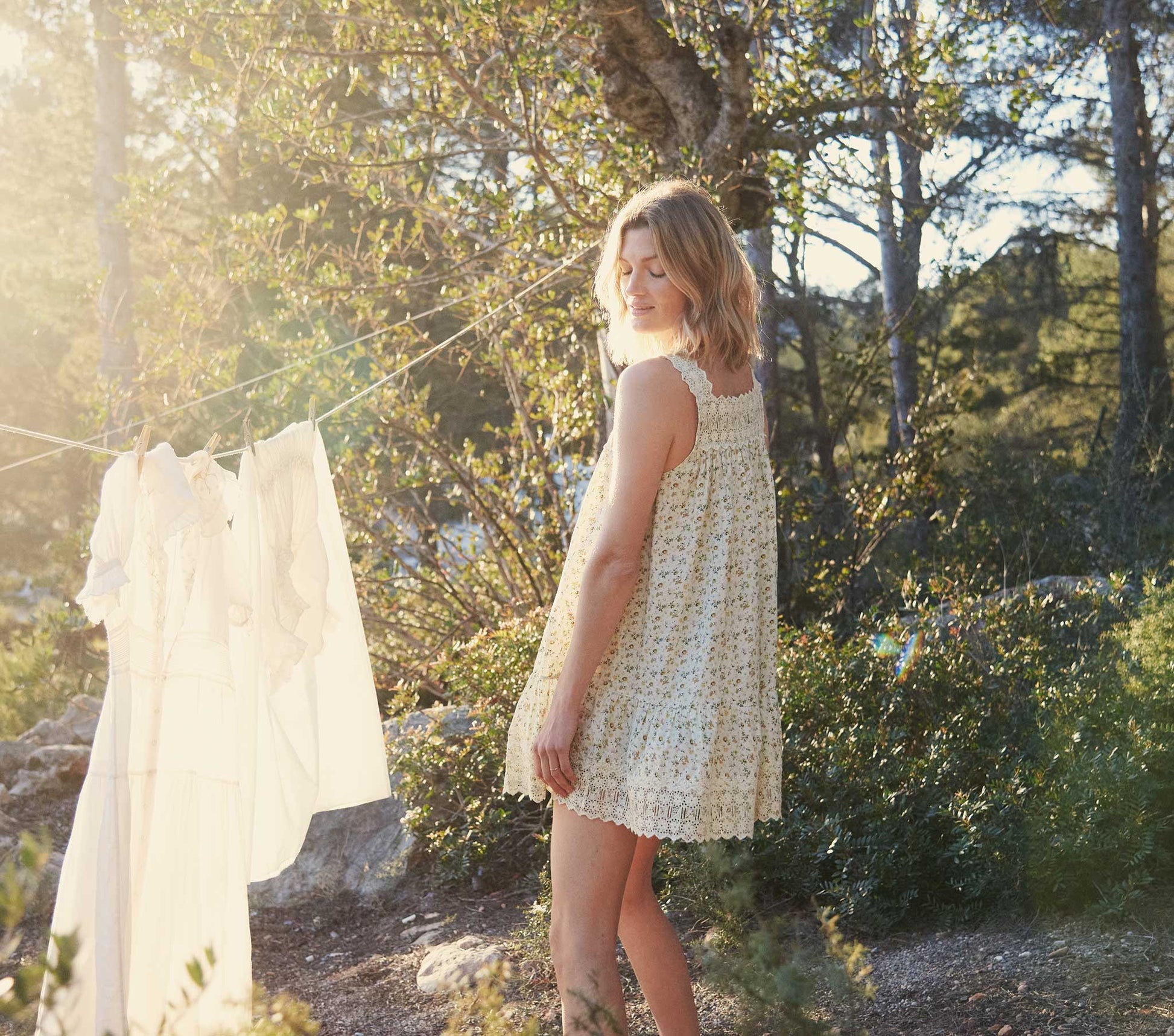 HMD -- GLADYS DRESS -- MOSS PAPILLON FLORAL view 7
