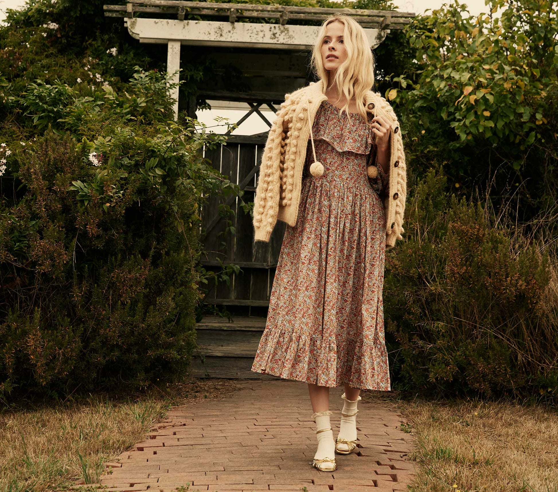 HMD -- DARCY DRESS -- RED CHIVE view 3
