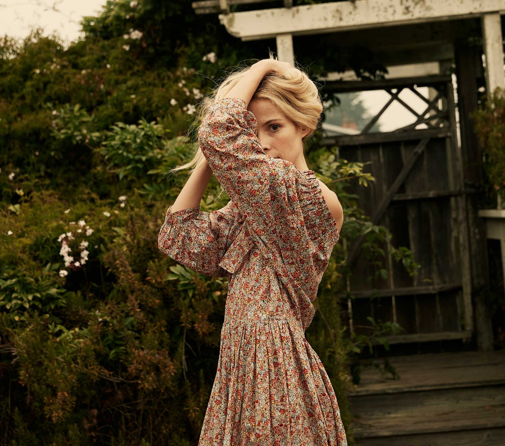 HMD -- DARCY DRESS -- RED CHIVE view 2
