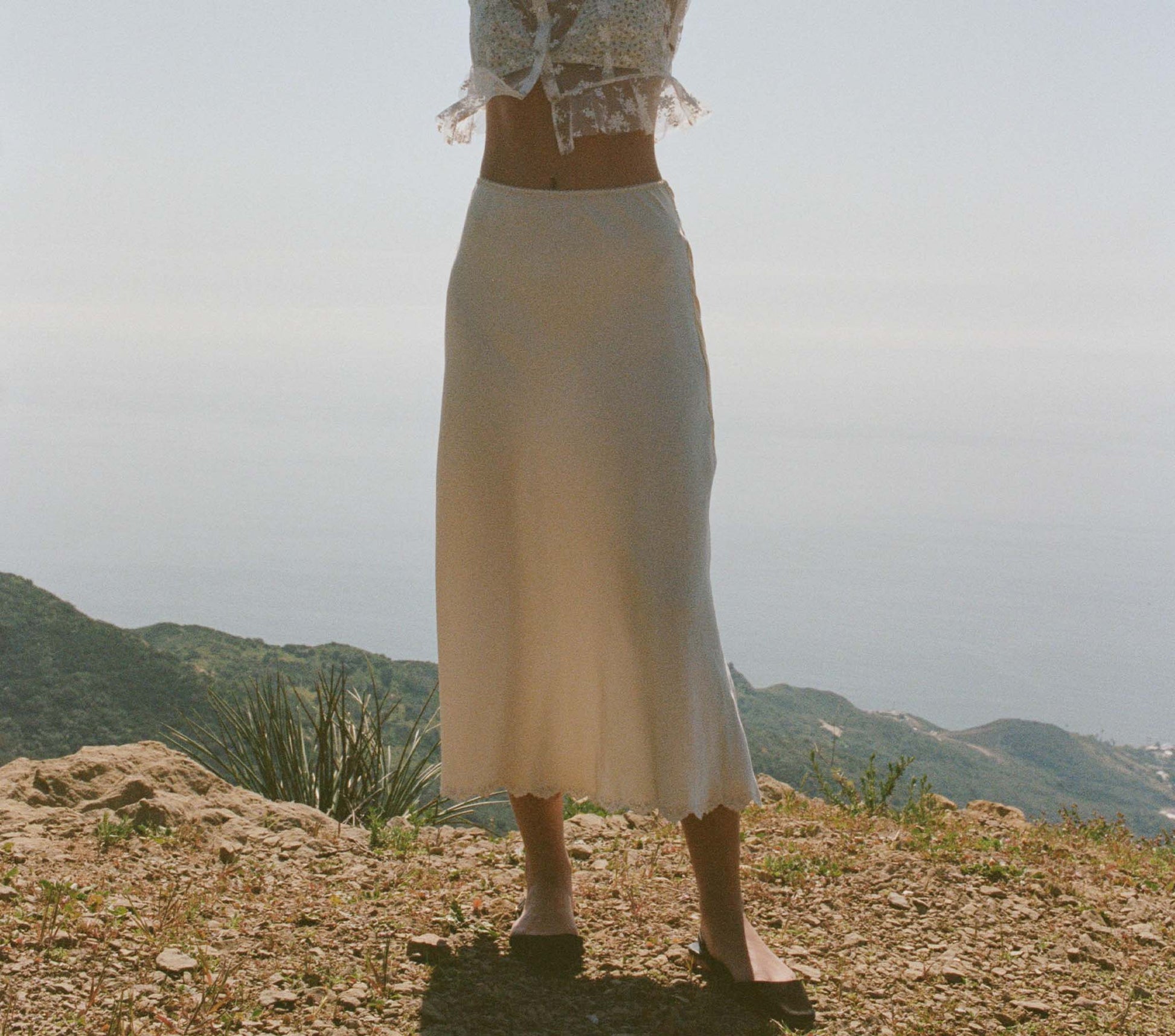 HMD -- ELOWEN SKIRT -- MOTHER OF PEARL view 1
