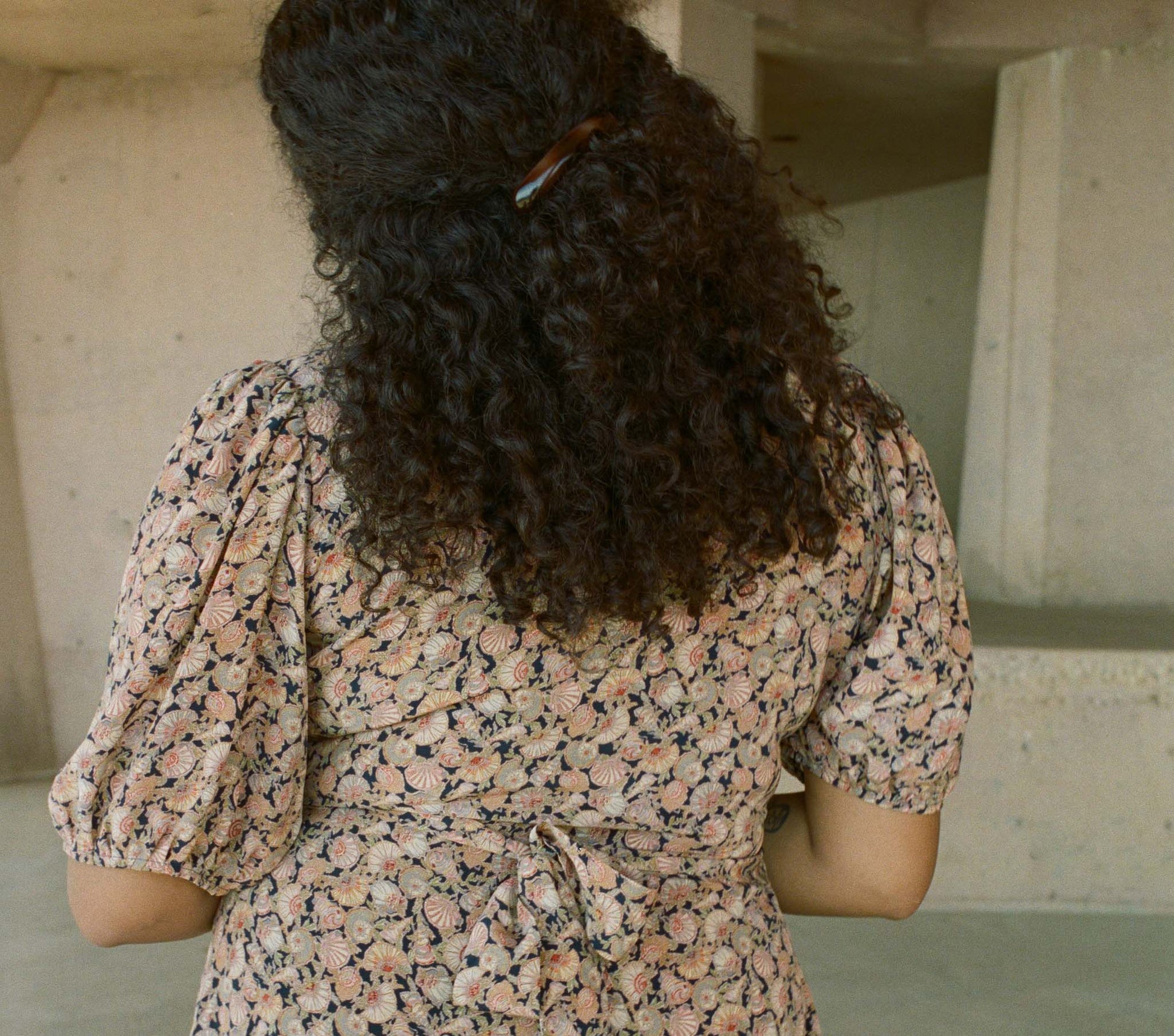 HMD -- EMILIA DRESS -- TRESORS DE LA MER view 10
