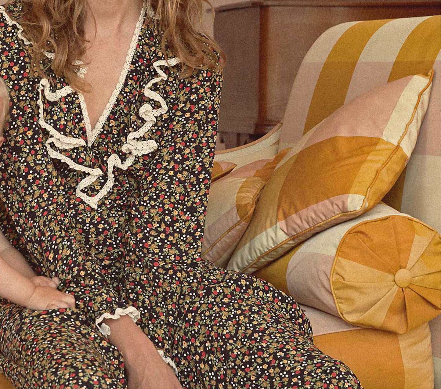 HMD -- EUGENIE DRESS -- INK MONTPELLIER FLORAL