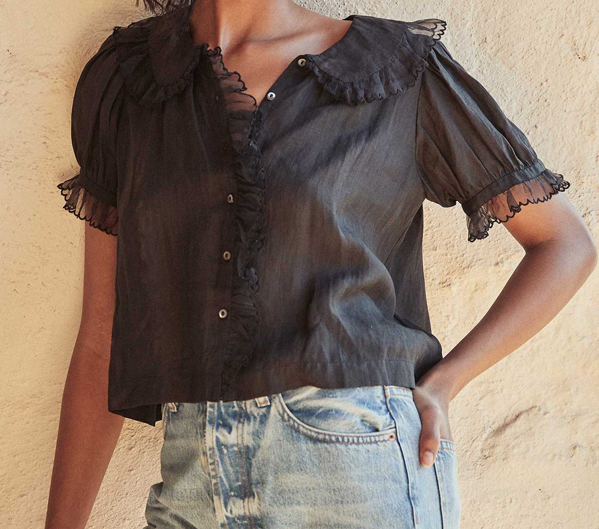 HMD -- FLUTE TOP -- BLACK