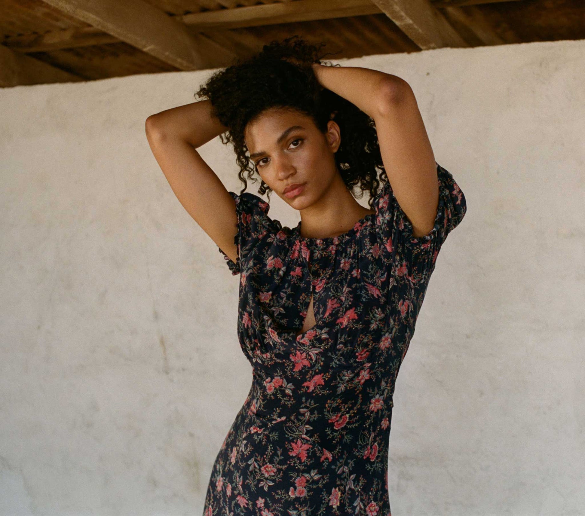 HMD -- GISELLE DRESS -- AEGEAN WINDING VINE FLORAL view 5