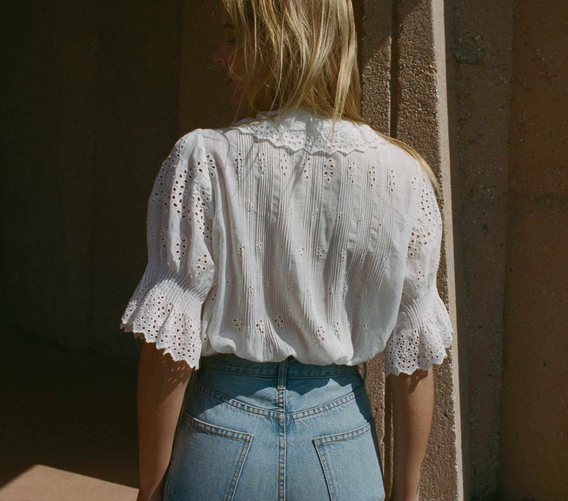 HMD -- HENRI TOP -- SALT EYELET view 4
