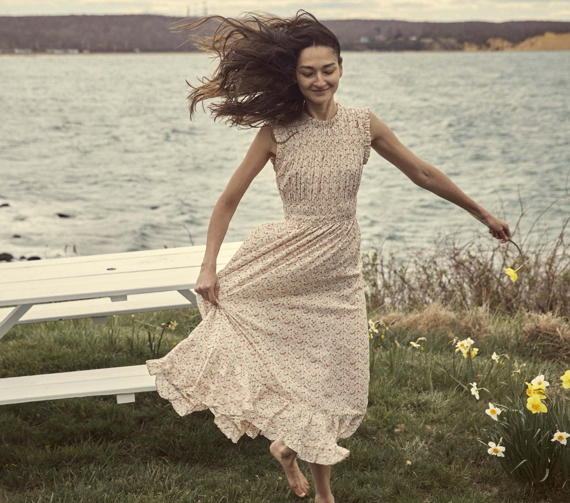 HMD -- HOLLIS DRESS -- SUNSHINE MEADOW FLORAL view 3

