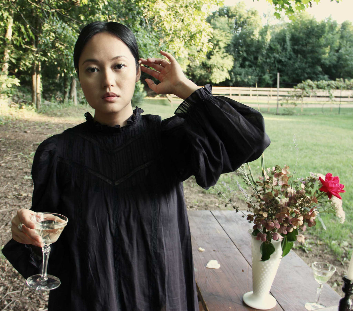 HMD -- FRAISE DRESS -- BLACK