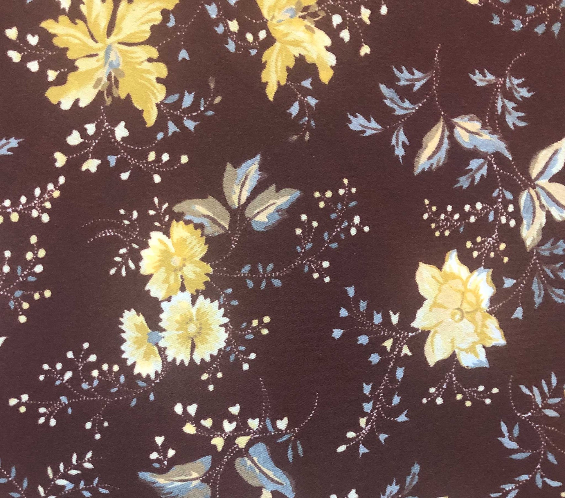 HMD -- CORENTIN TOP -- CHERRYWOOD WINDING VINE FLORAL view 8