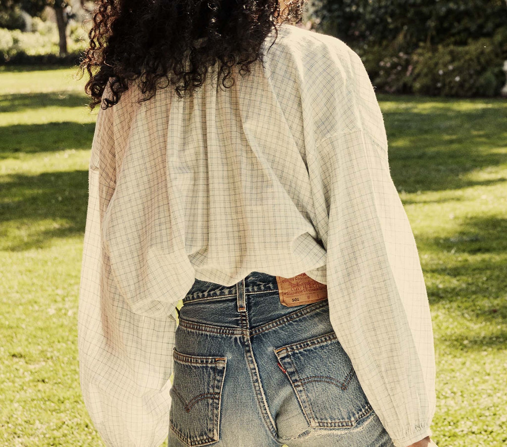 HMD -- THE JANE BLOUSE -- BLUE PICNIC PLAID view 4
