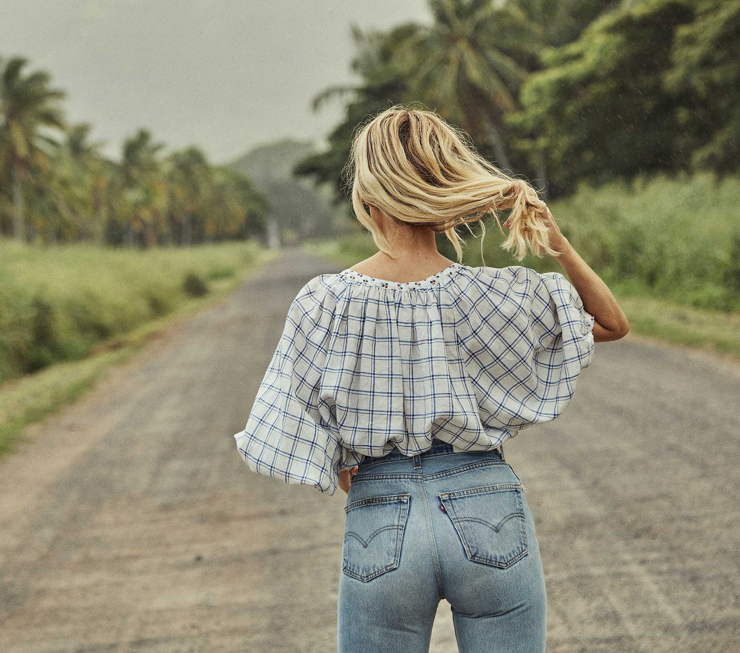HMD -- JEANNE TOP -- BLUE ATTICUS PLAID