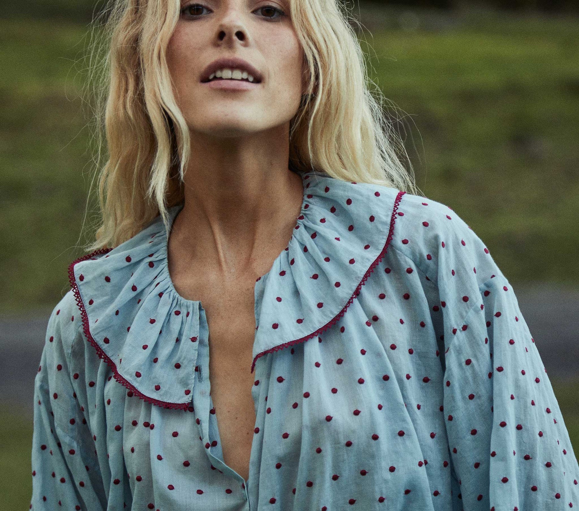 HMD -- JEMMA TOP -- AZURE SWISS DOT view 8
