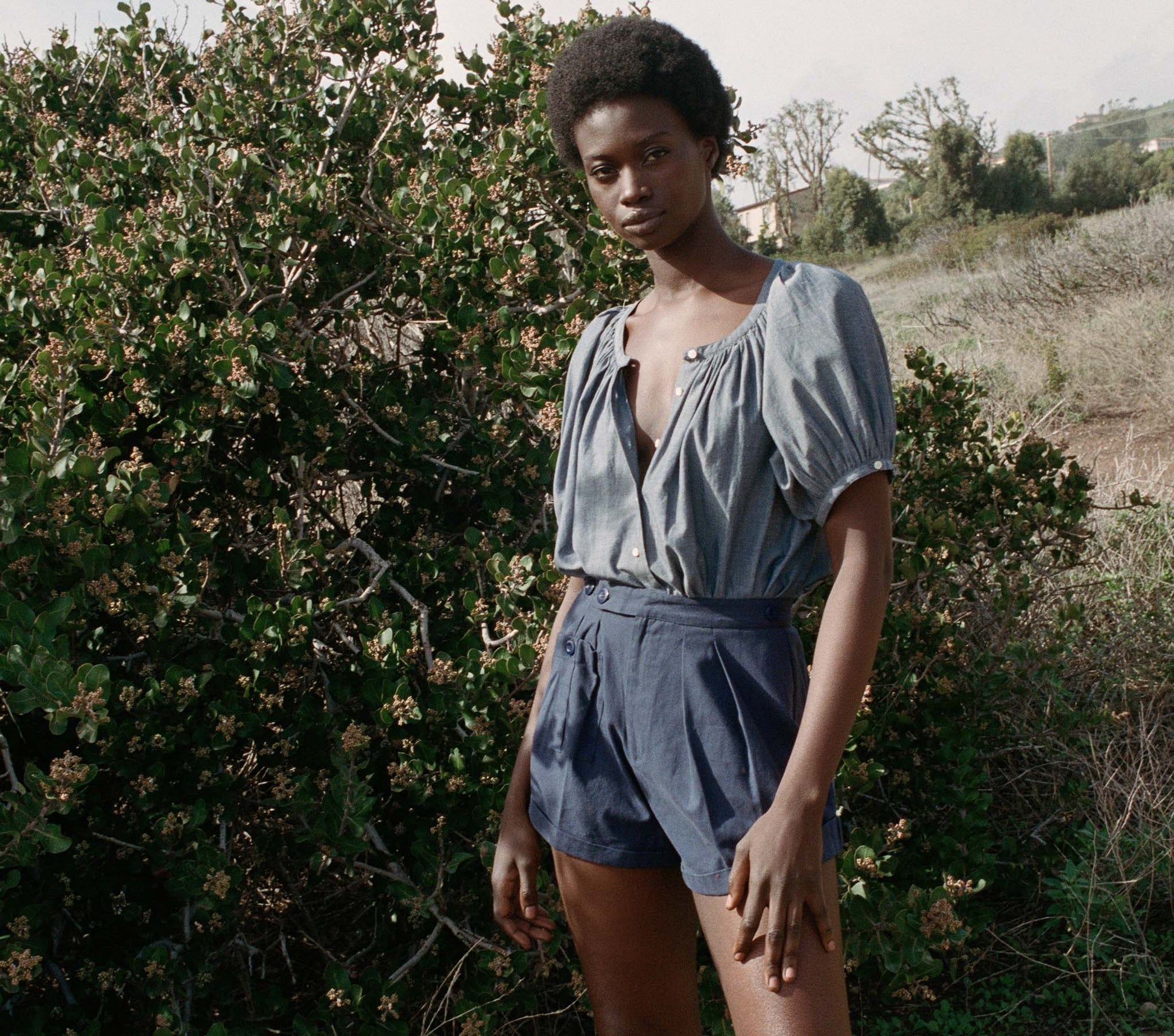 HMD -- JUNE TOP -- PARISIAN CHAMBRAY view 6

