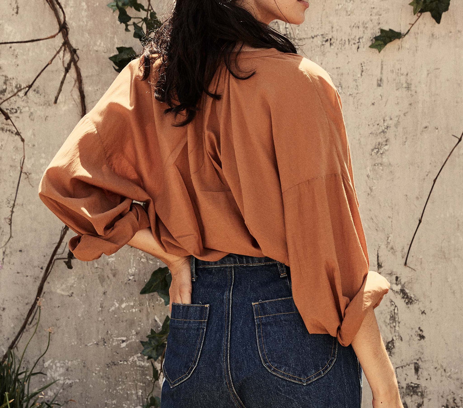 HMD -- THE JANE BLOUSE -- CLOVE view 3