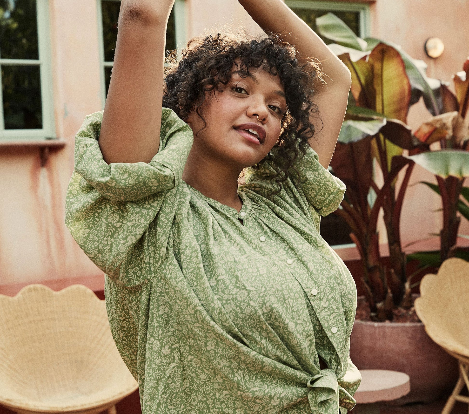 HMD -- THE JANE BLOUSE -- GREEN GARDEN BLOOM view 12
